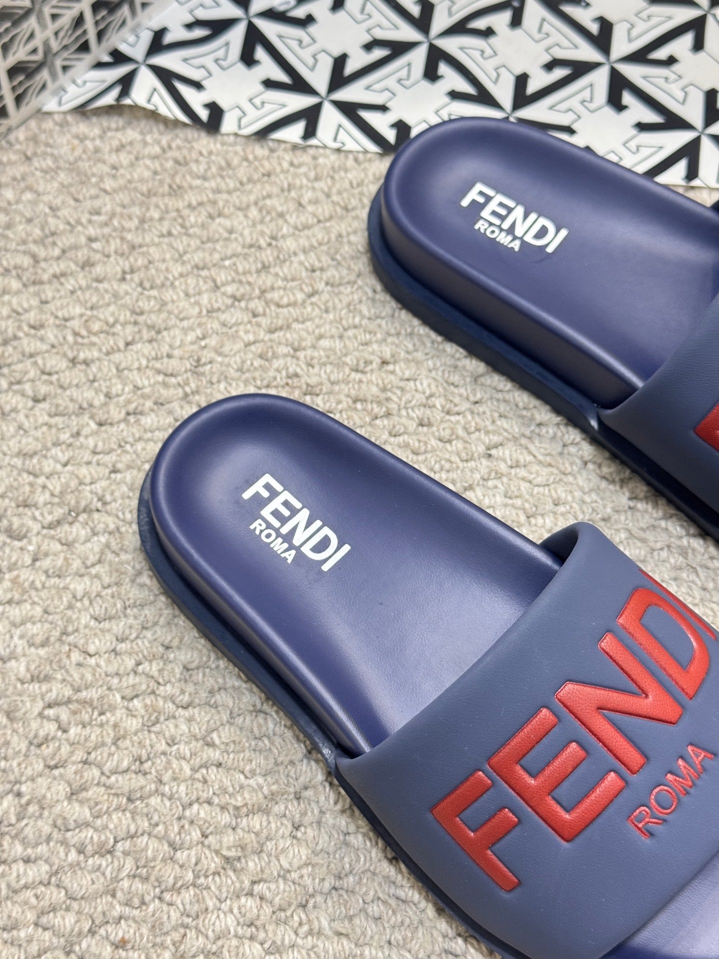LuxluxHouse Best Quality Sandals Fendi