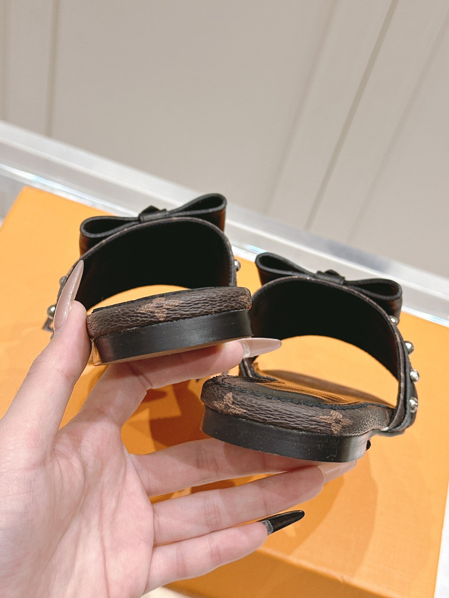 LuxluxHouse Best Quality Women Shoes Louis Vuitton