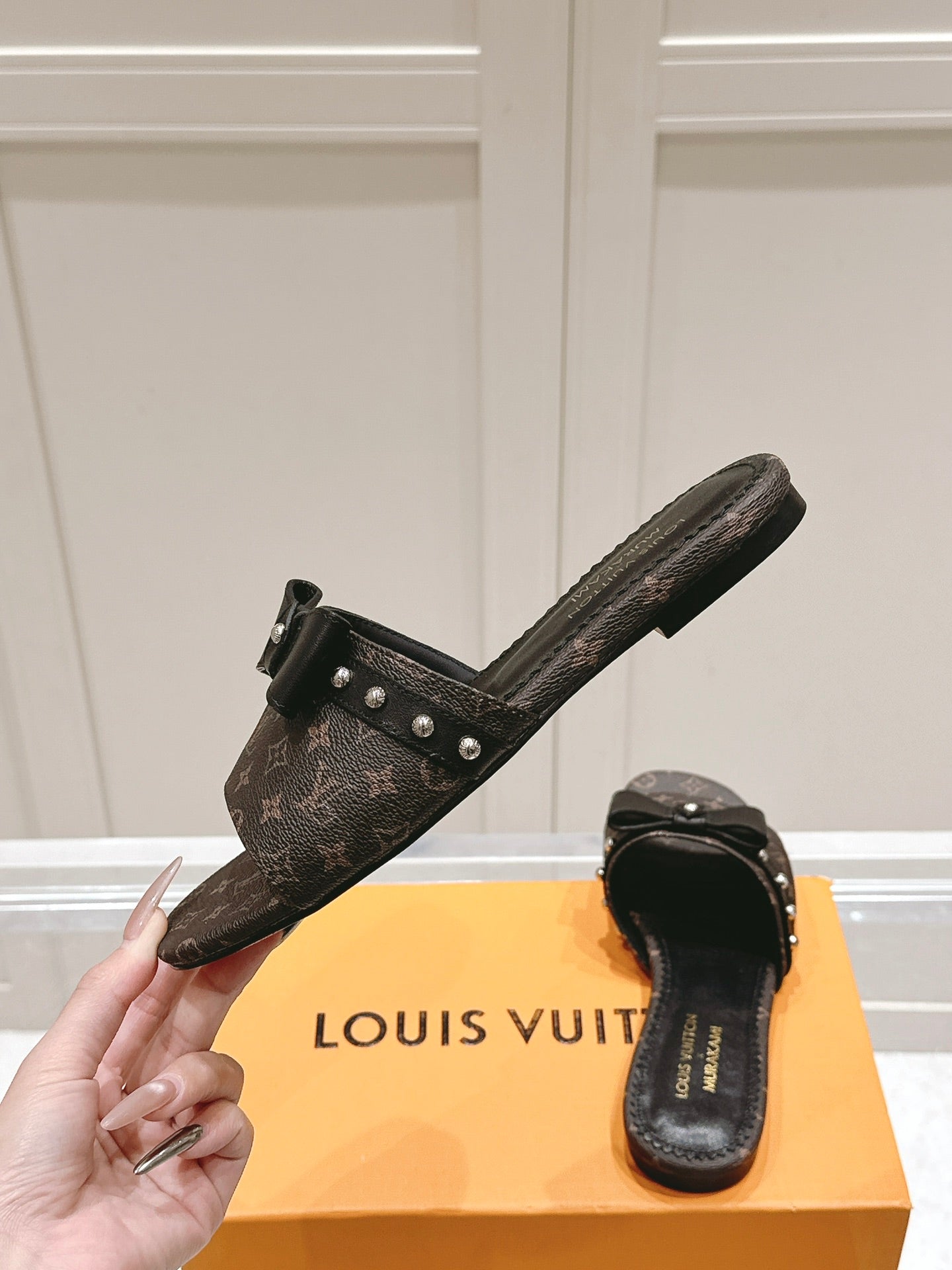 LuxluxHouse Best Quality Women Shoes Louis Vuitton