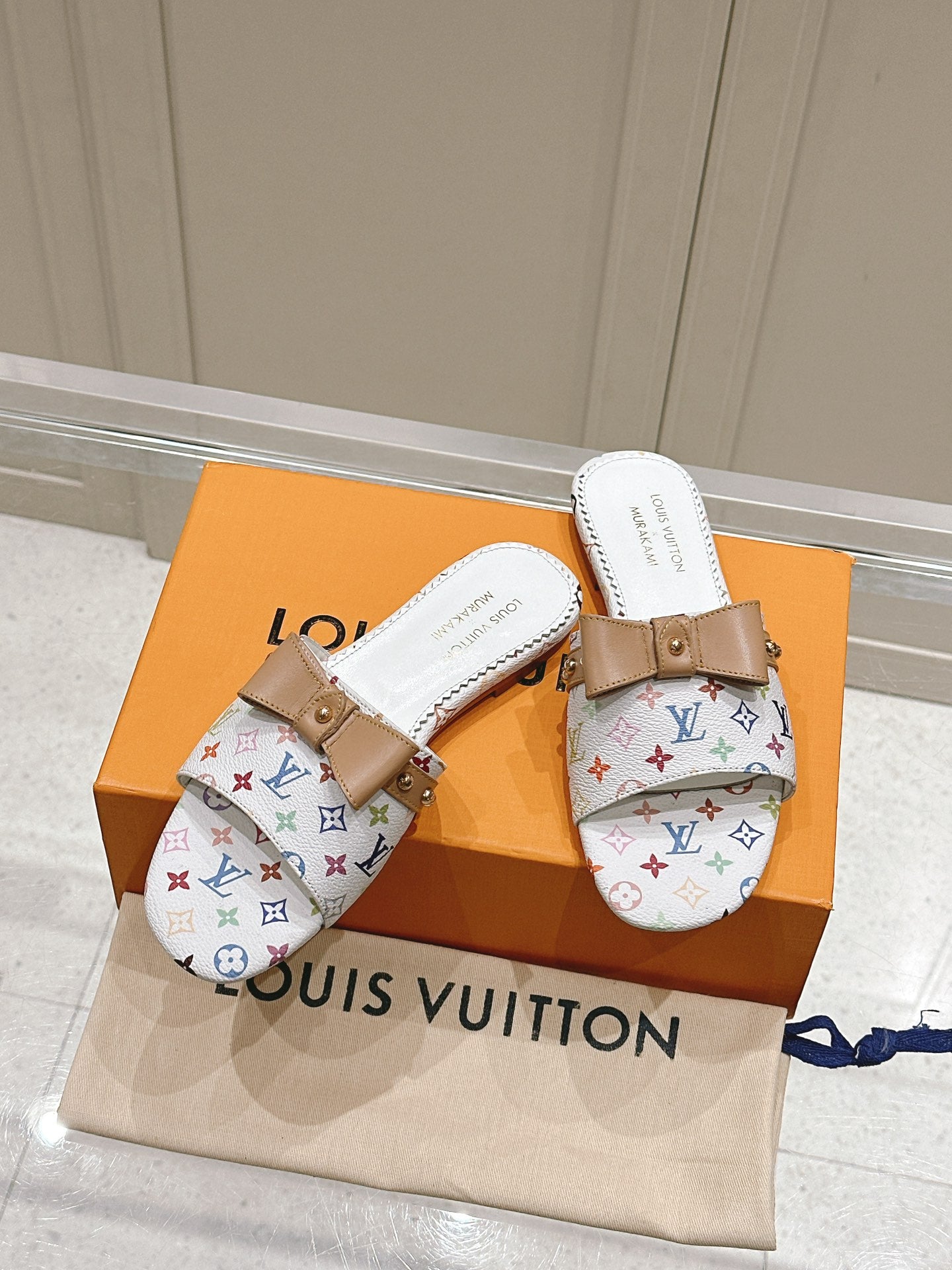 LuxluxHouse Best Quality Women Shoes Louis Vuitton