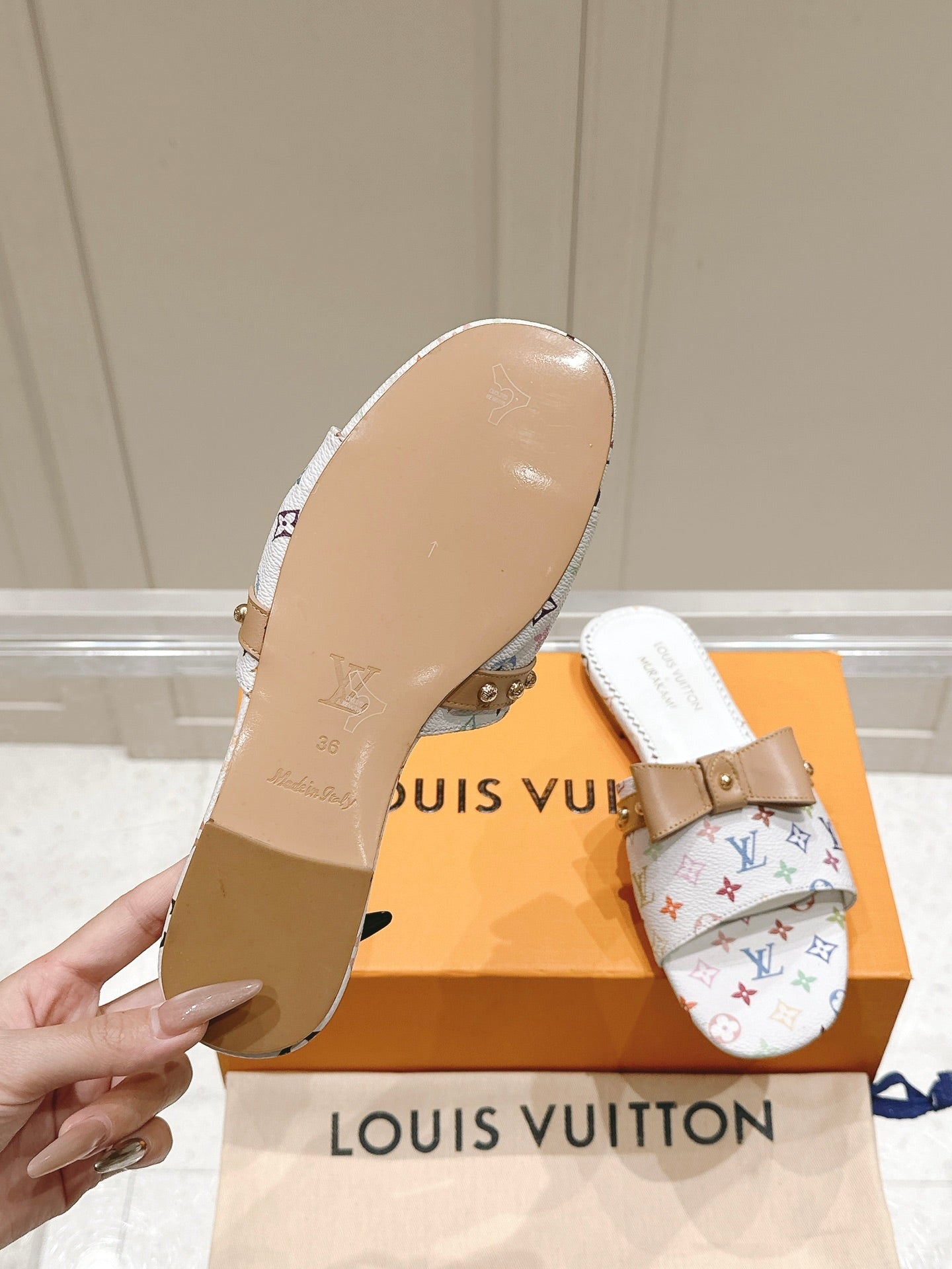 LuxluxHouse Best Quality Women Shoes Louis Vuitton