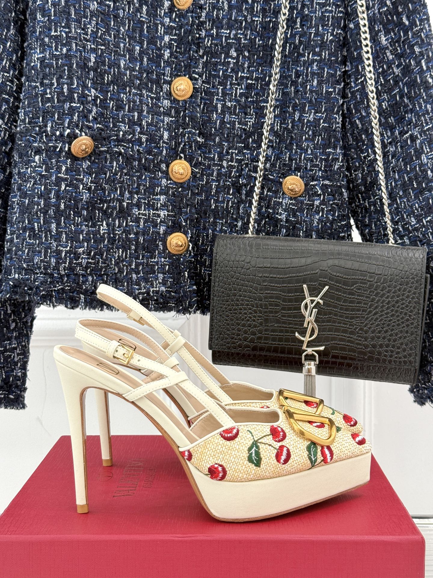 LuxluxHouse Best Quality Valentino Women Shoes