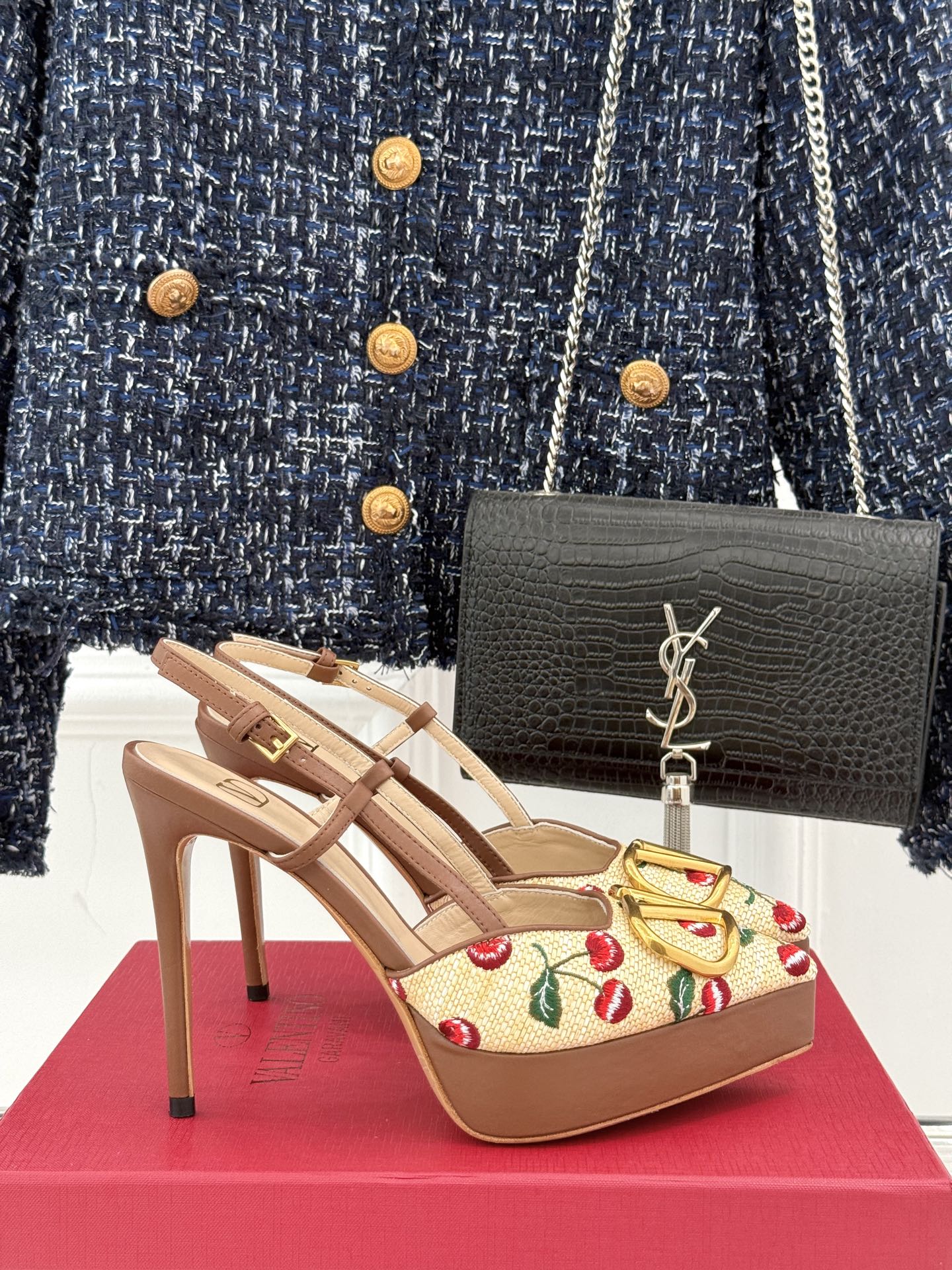 LuxluxHouse Best Quality Valentino Women Shoes