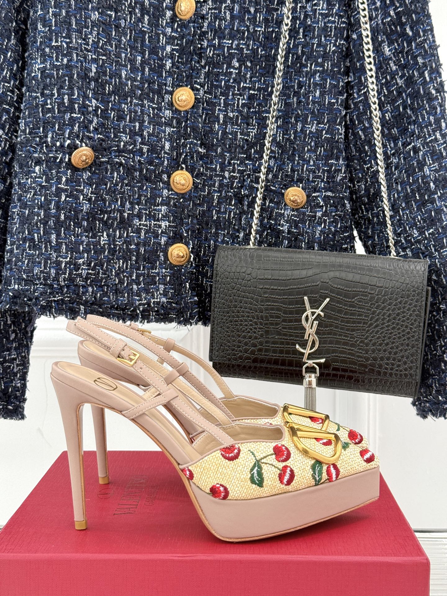LuxluxHouse Best Quality Valentino Women Shoes