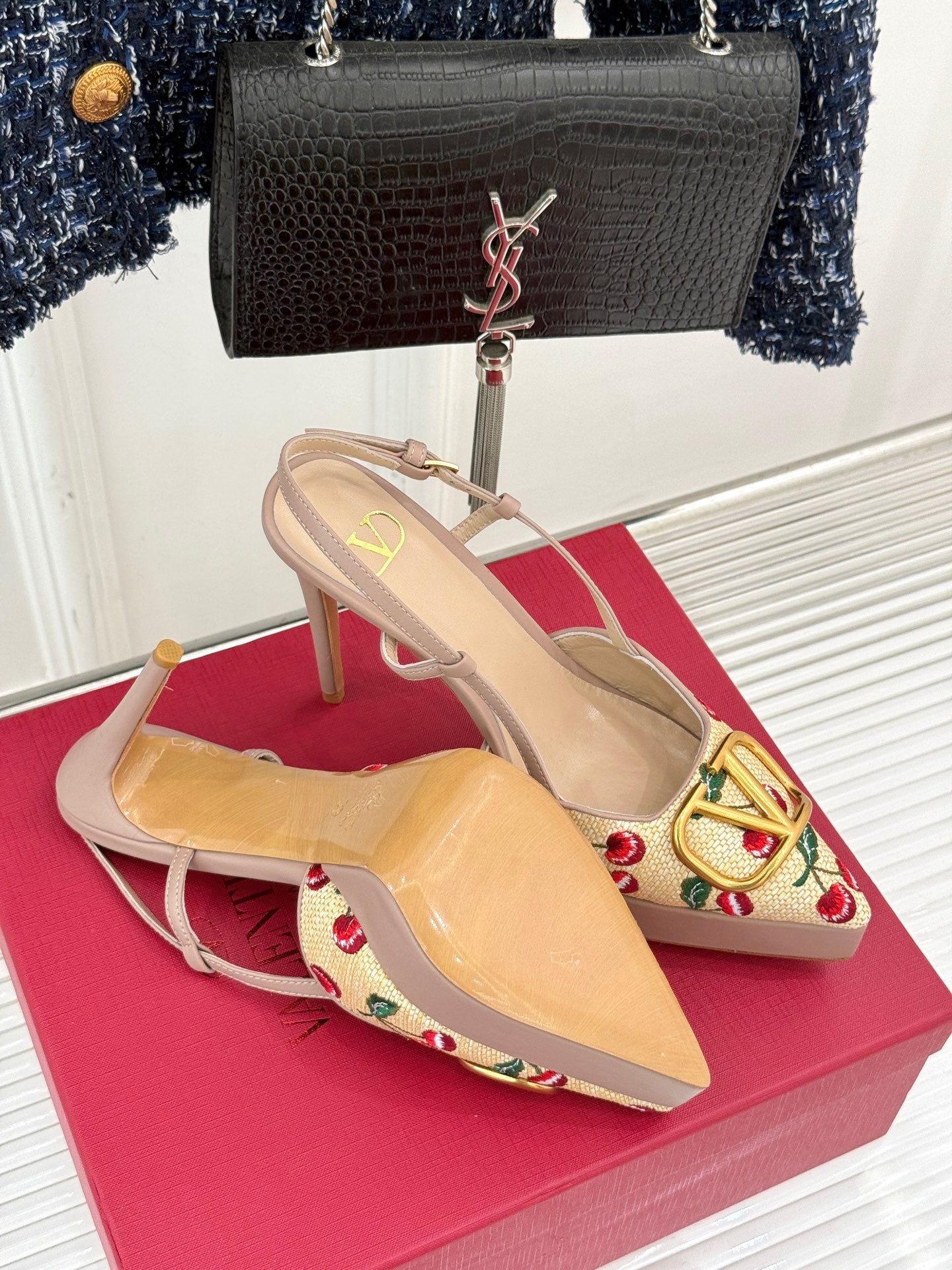 LuxluxHouse Best Quality Valentino Women Shoes