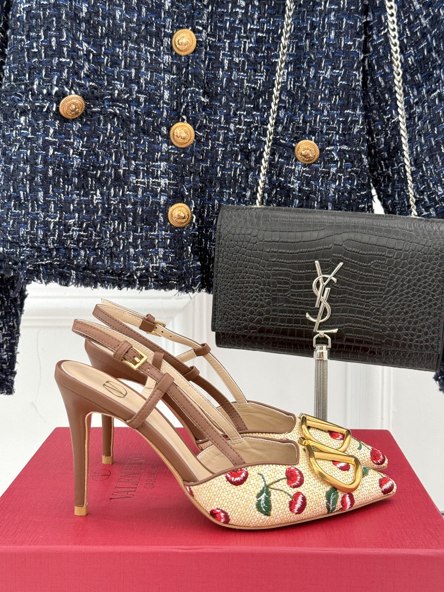LuxluxHouse Best Quality Valentino Women Shoes