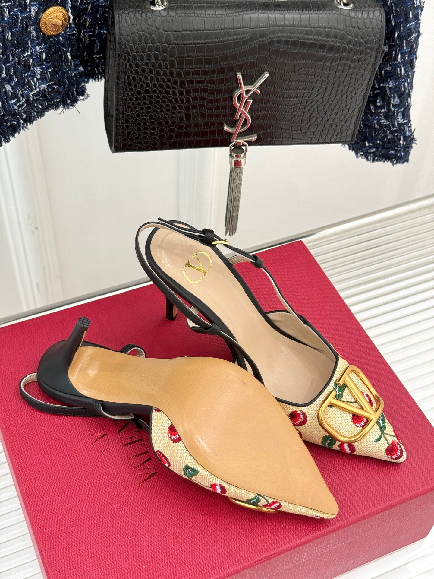 LuxluxHouse Best Quality Valentino Women Shoes