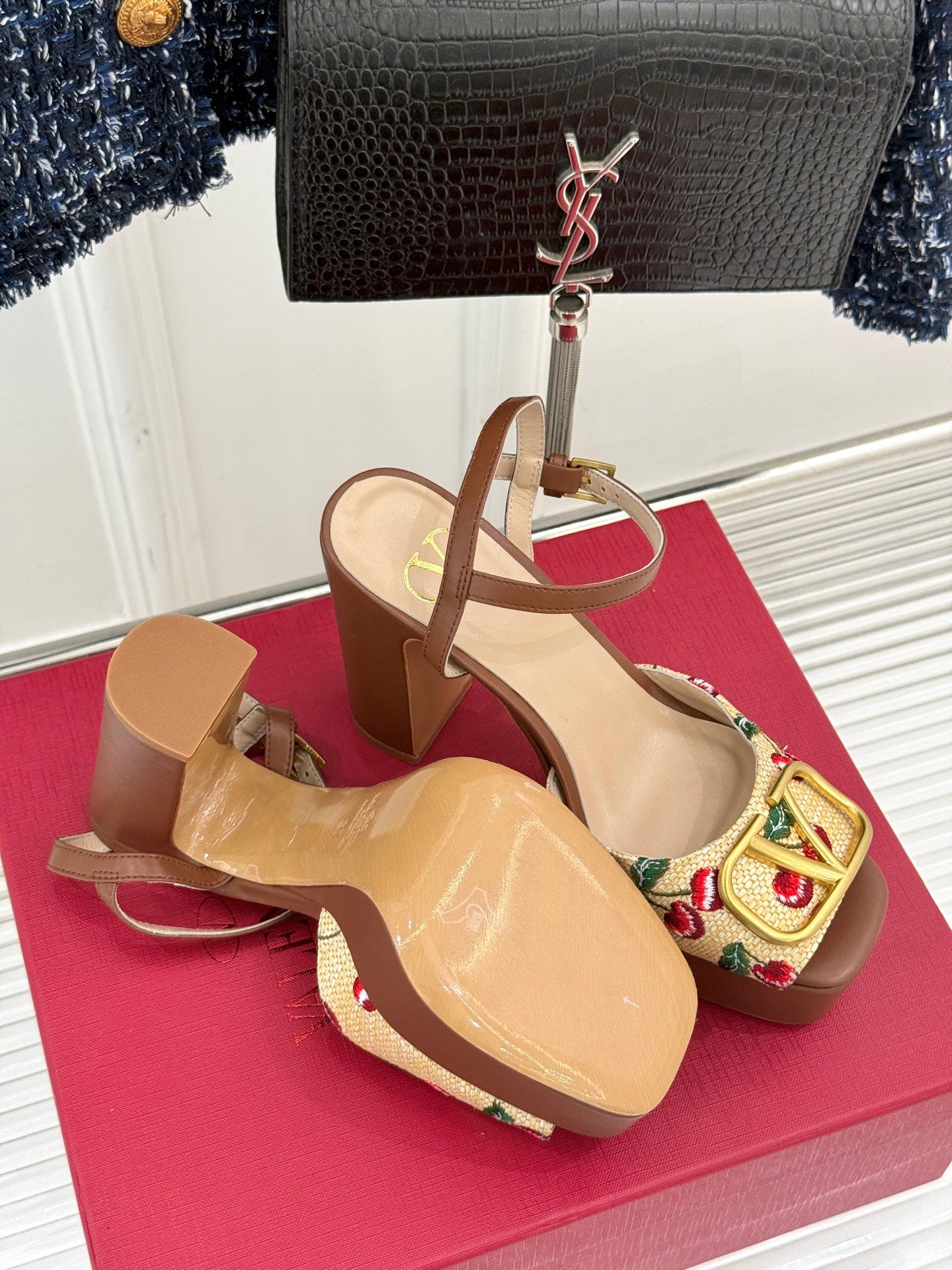 LuxluxHouse Best Quality Valentino Women Shoes