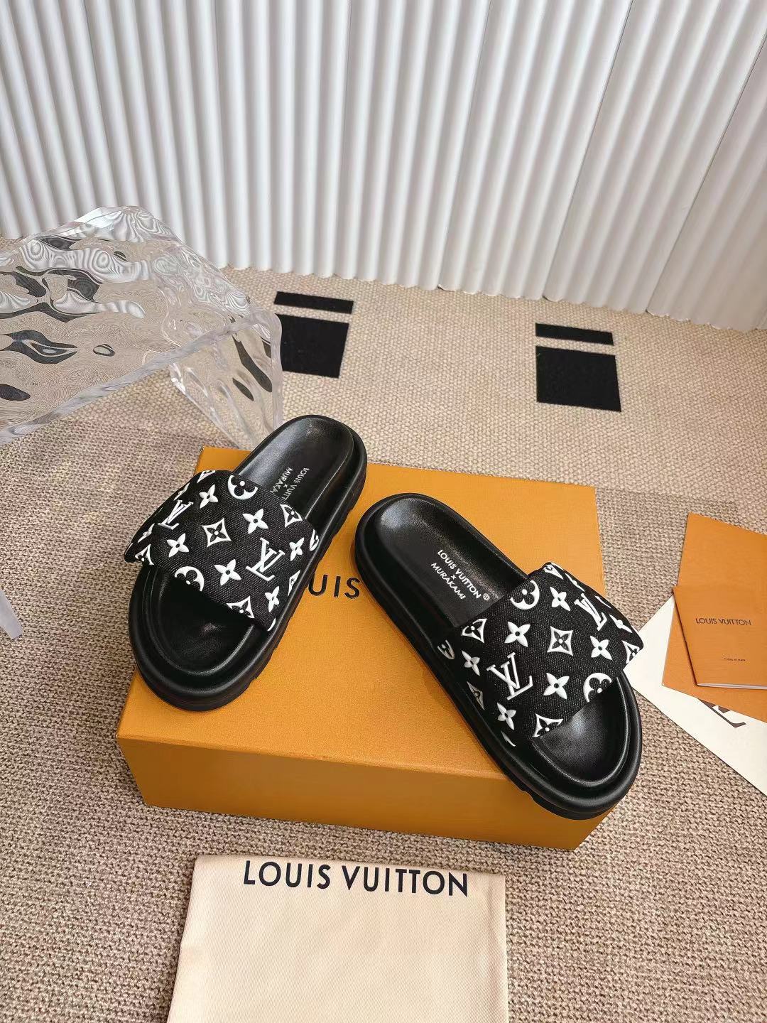 LuxluxHouse Best Quality Women Shoes Louis Vuitton