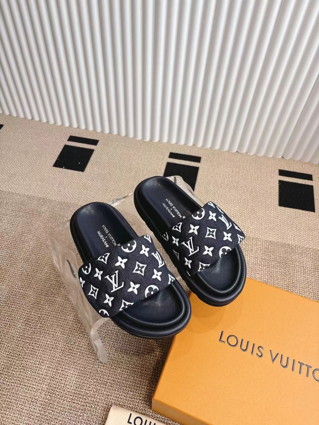 LuxluxHouse Best Quality Women Shoes Louis Vuitton