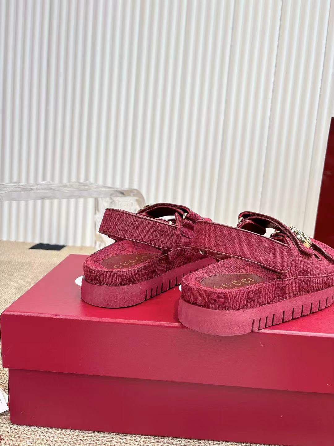LuxluxHouse Best Quality Gucci Women Shoes