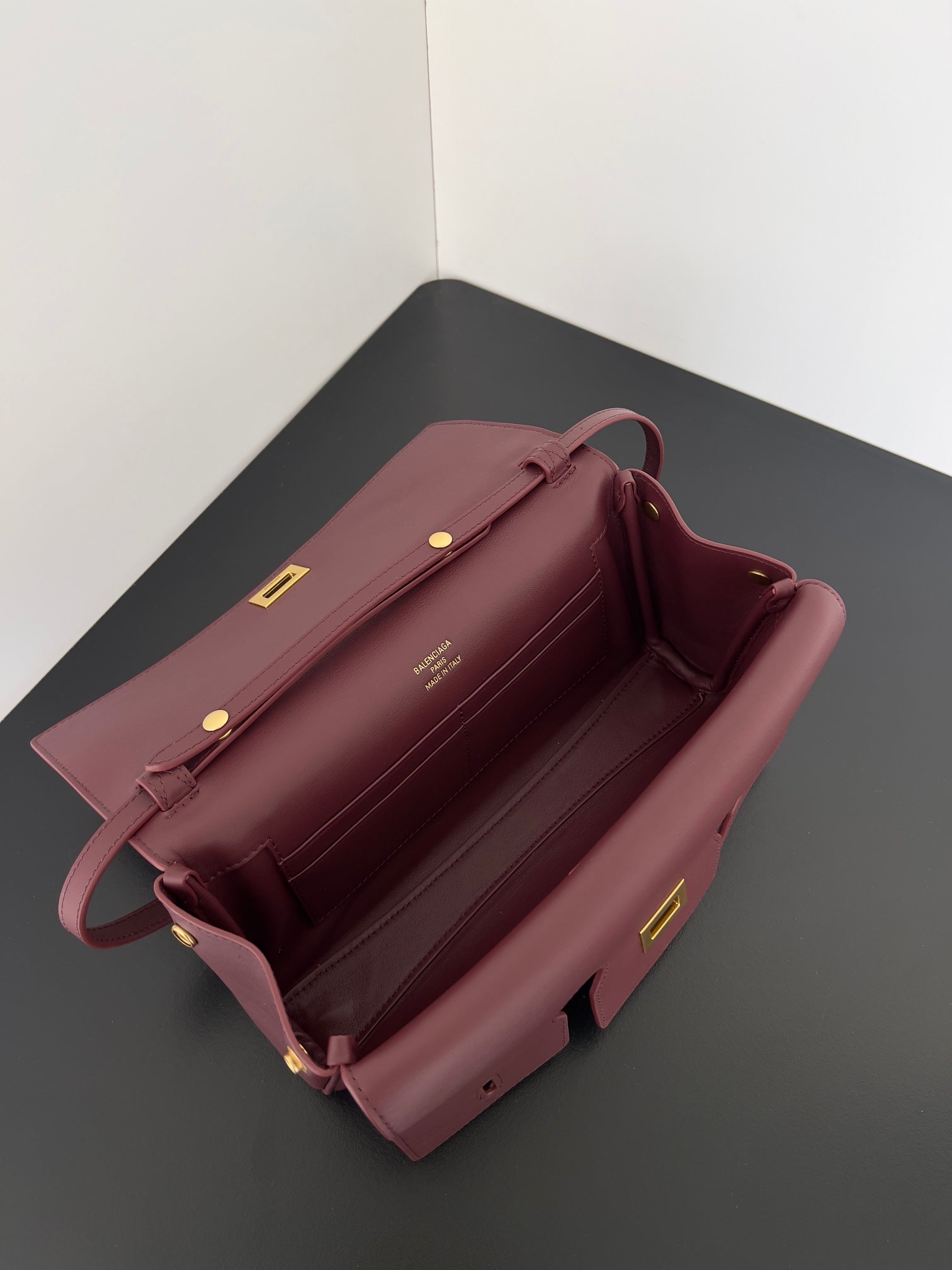 LuxluxHouse Best Quality Bags Balenciaga