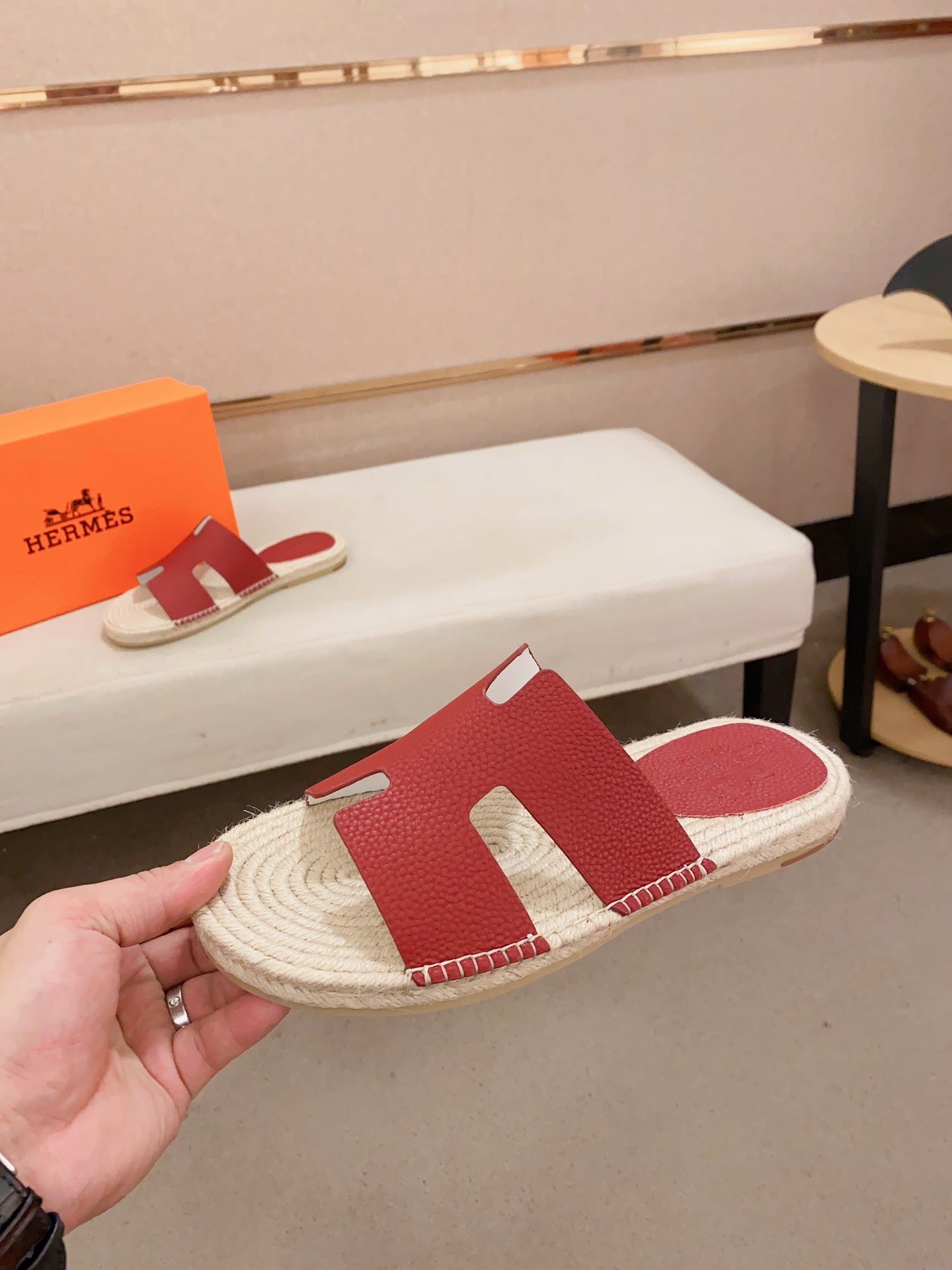 LuxluxHouse Best Quality Sandals Hermes