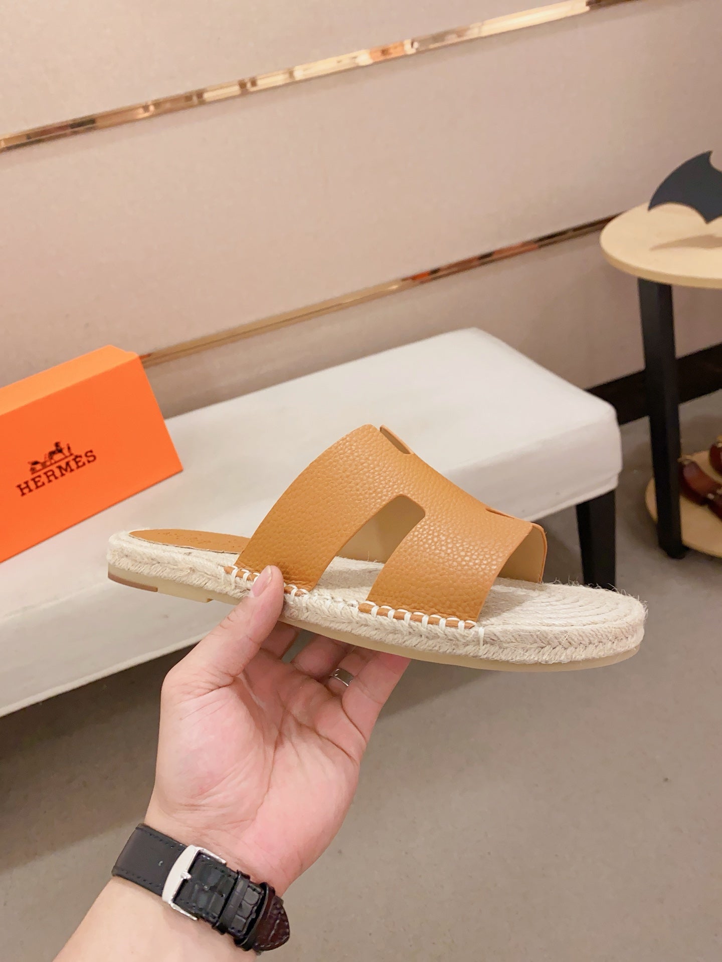 LuxluxHouse Best Quality Sandals Hermes