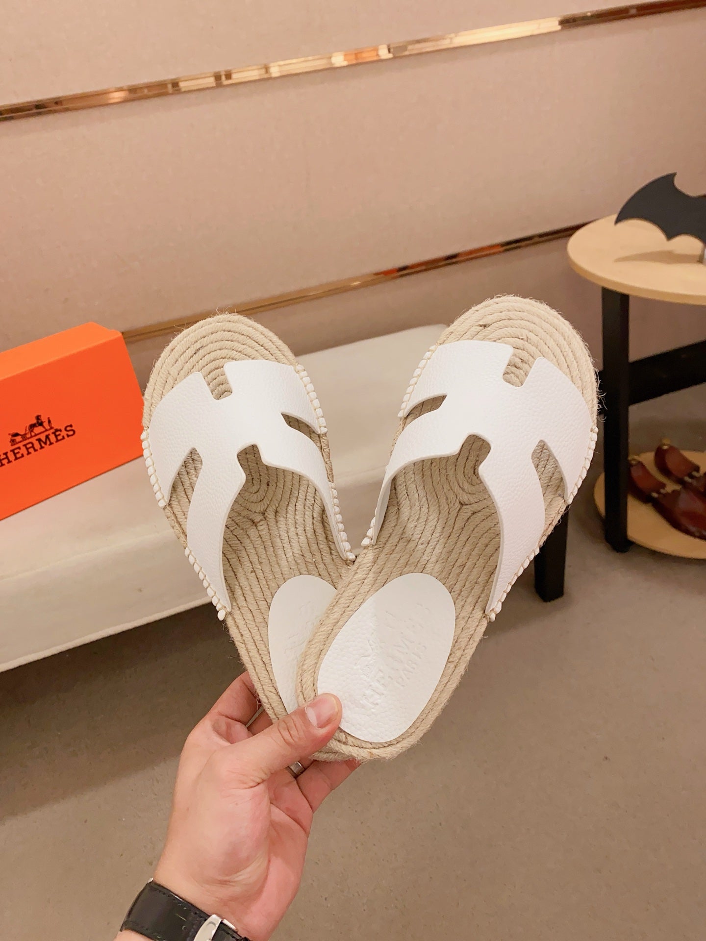 LuxluxHouse Best Quality Sandals Hermes