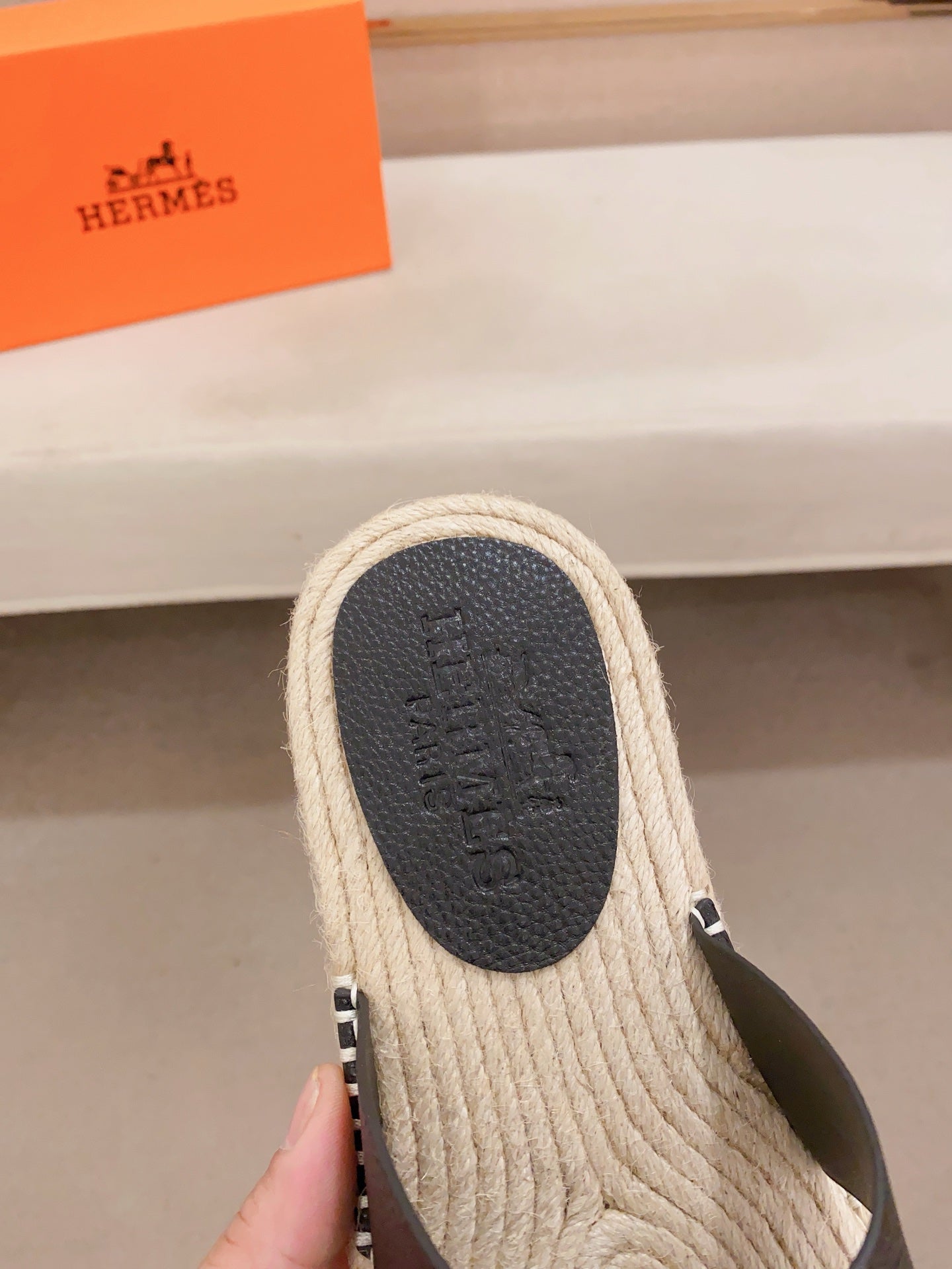 LuxluxHouse Best Quality Sandals Hermes