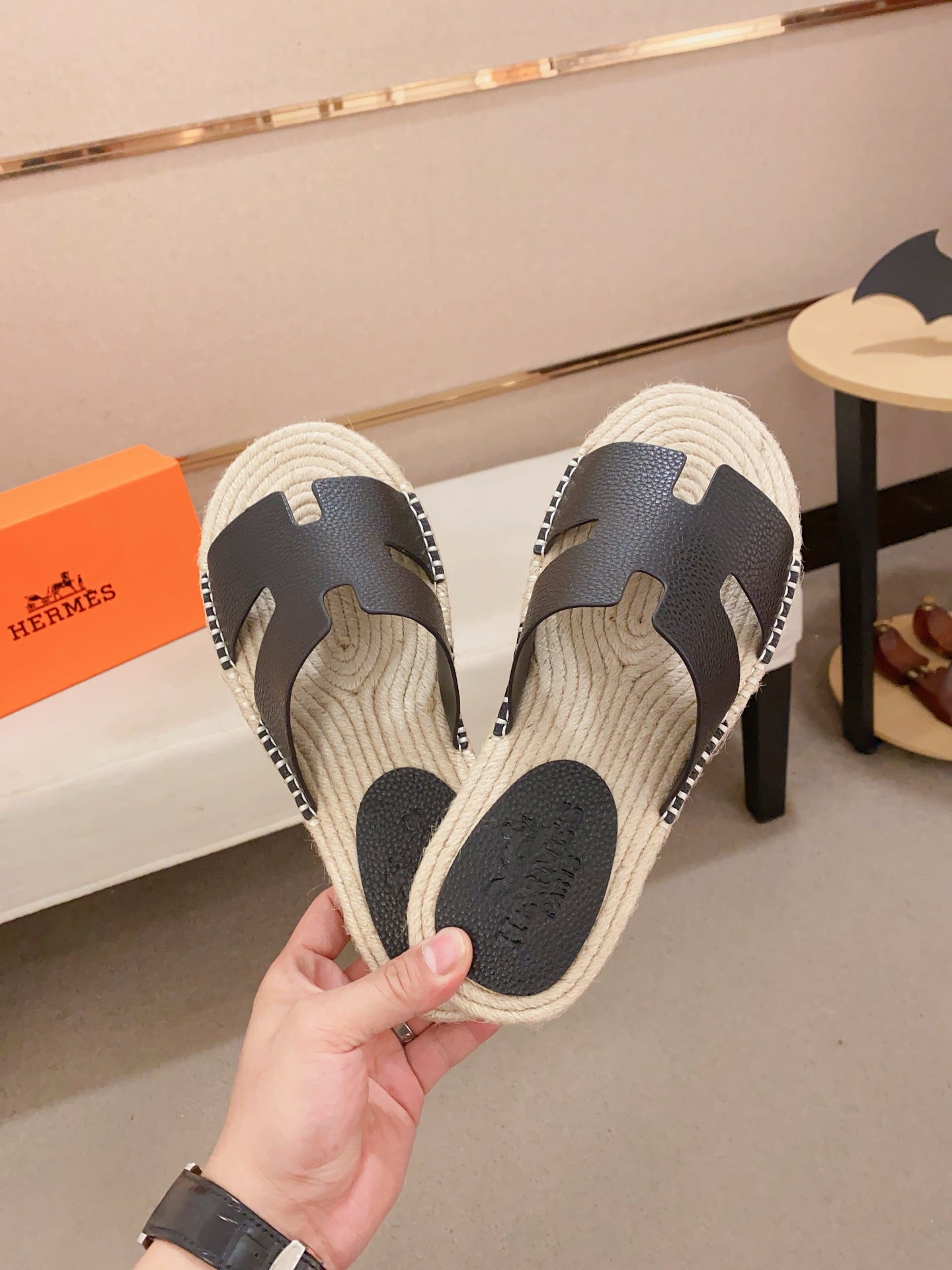 LuxluxHouse Best Quality Sandals Hermes