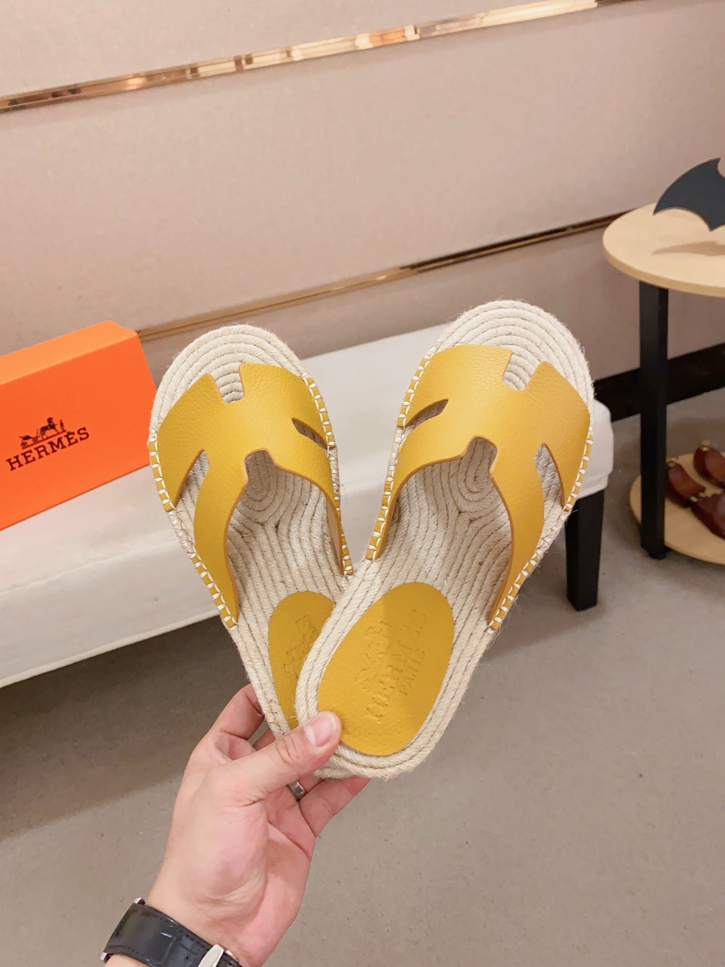 LuxluxHouse Best Quality Sandals Hermes