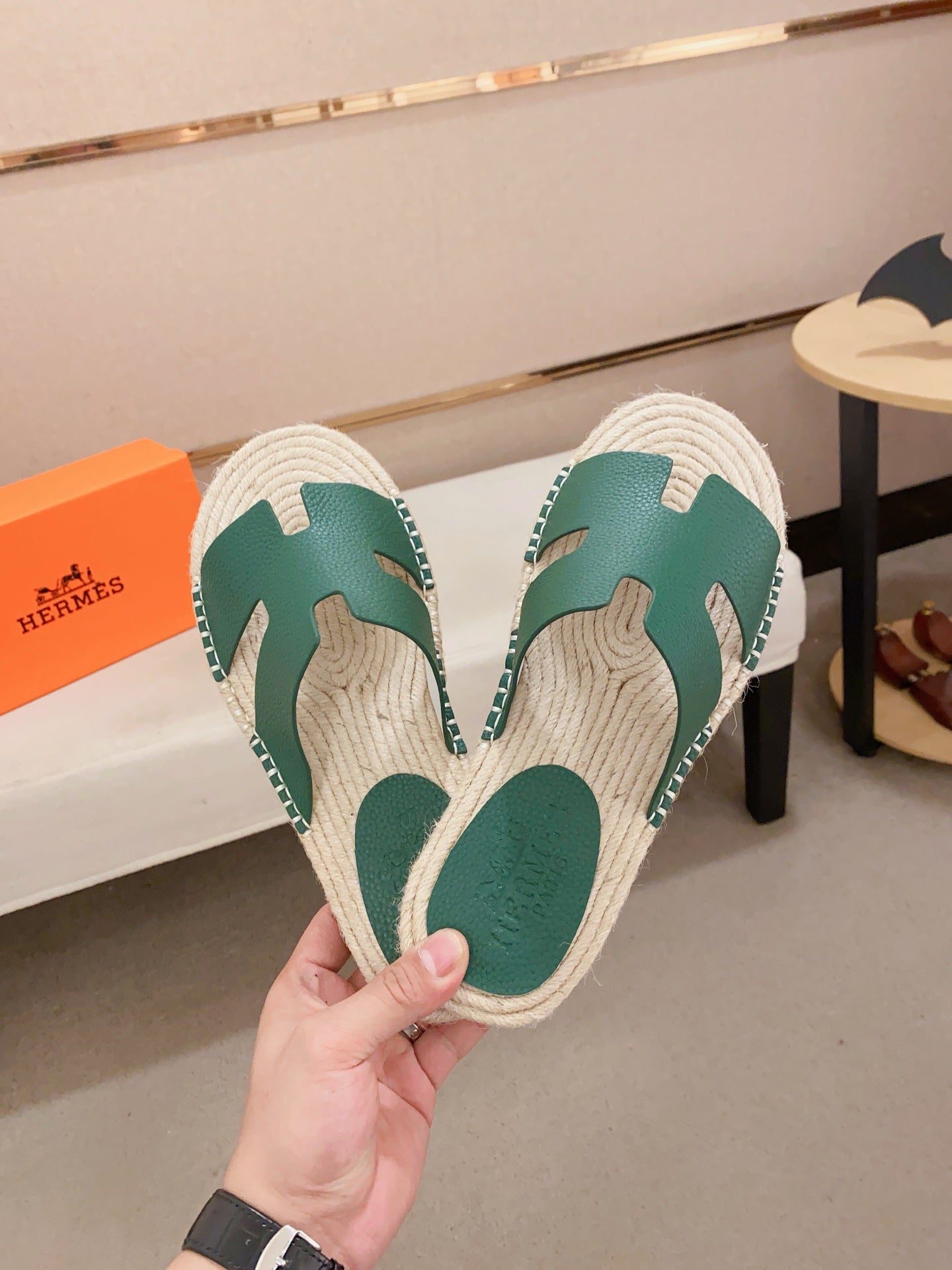LuxluxHouse Best Quality Sandals Hermes