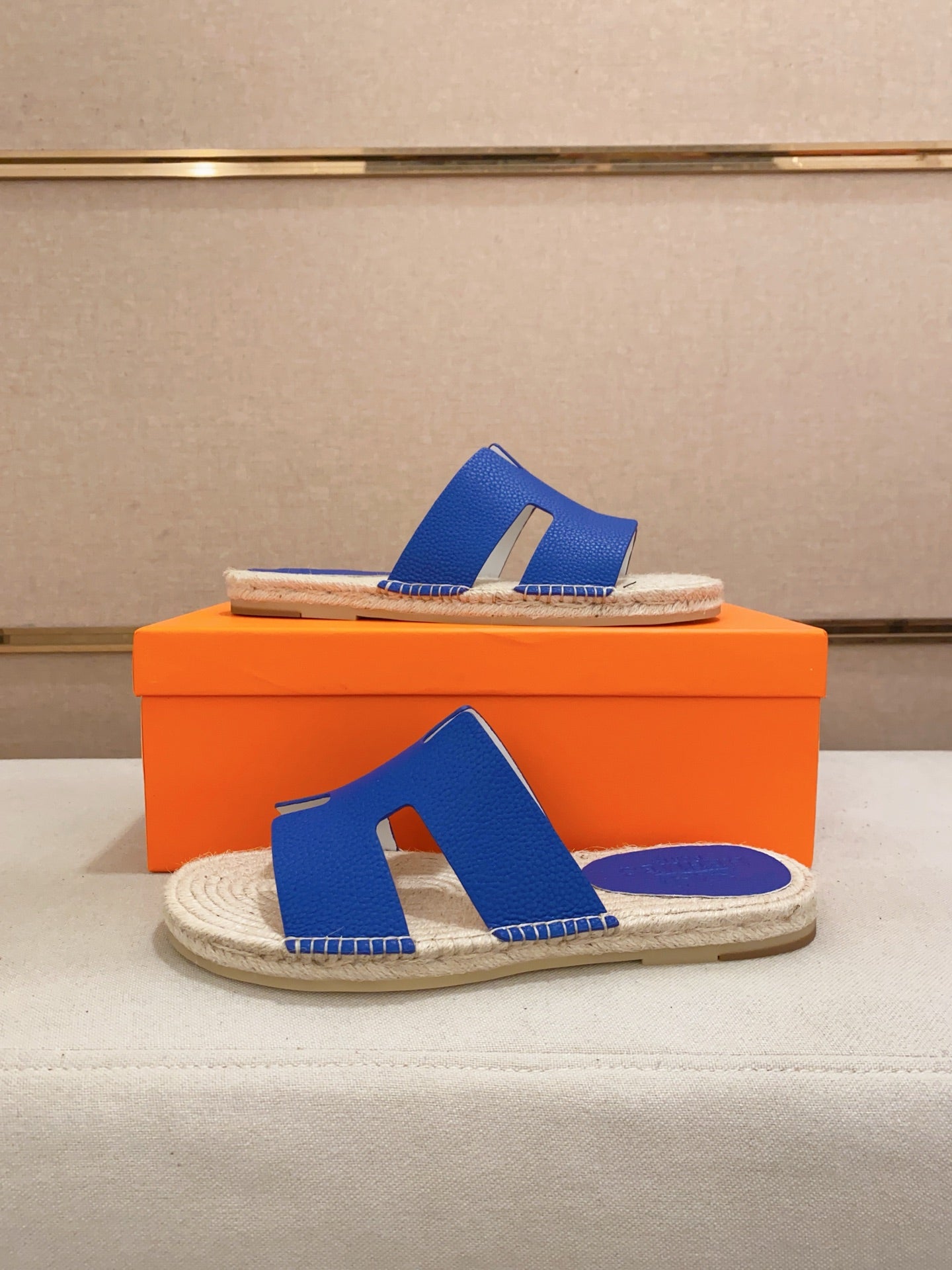 LuxluxHouse Best Quality Sandals Hermes