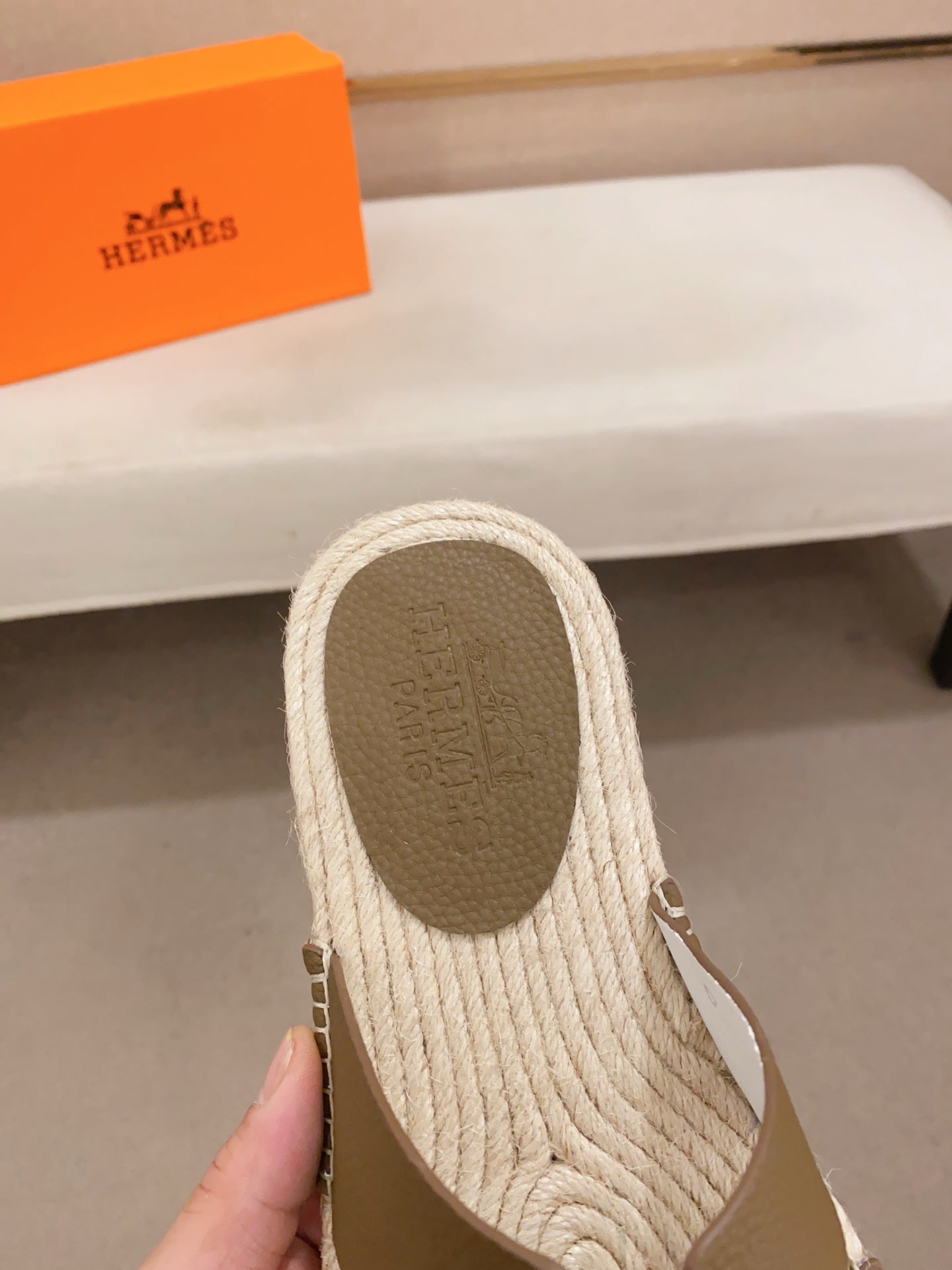 LuxluxHouse Best Quality Sandals Hermes