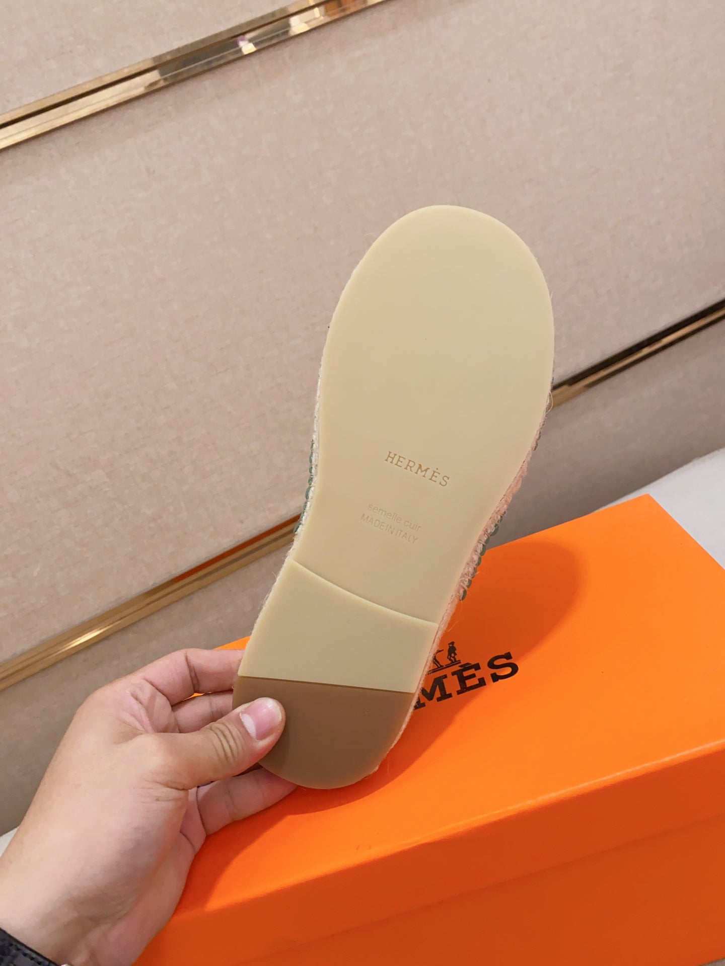 LuxluxHouse Best Quality Sandals Hermes