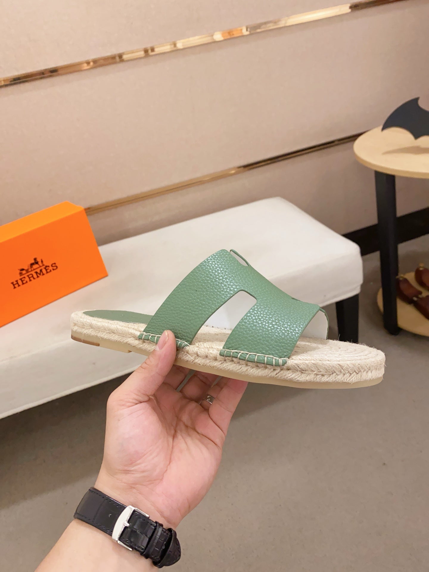 LuxluxHouse Best Quality Sandals Hermes