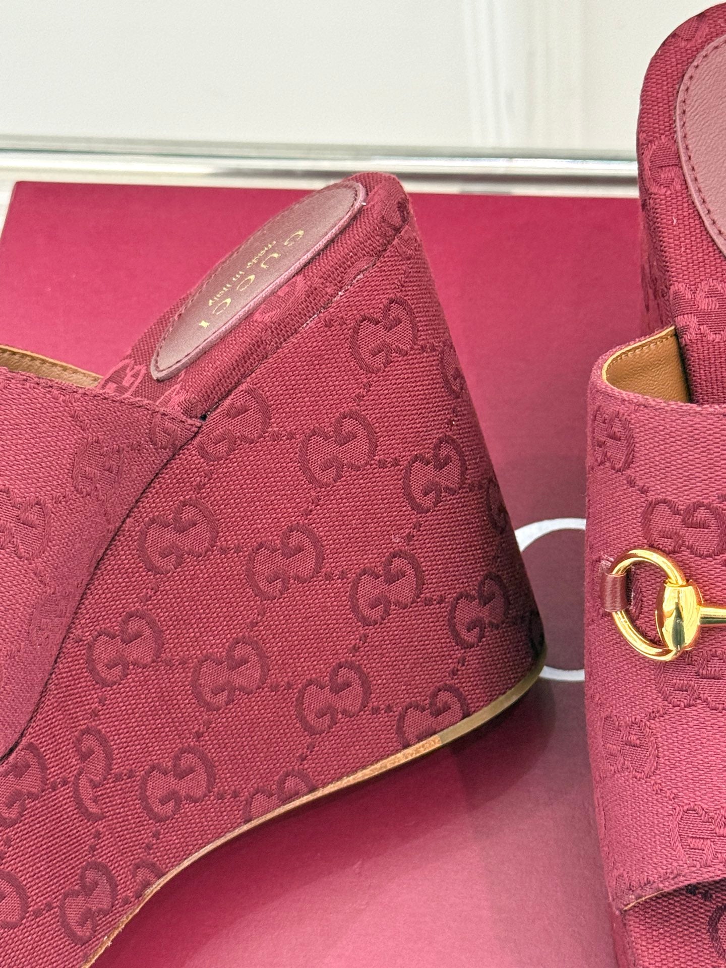 LuxluxHouse Best Quality Gucci Women Shoes
