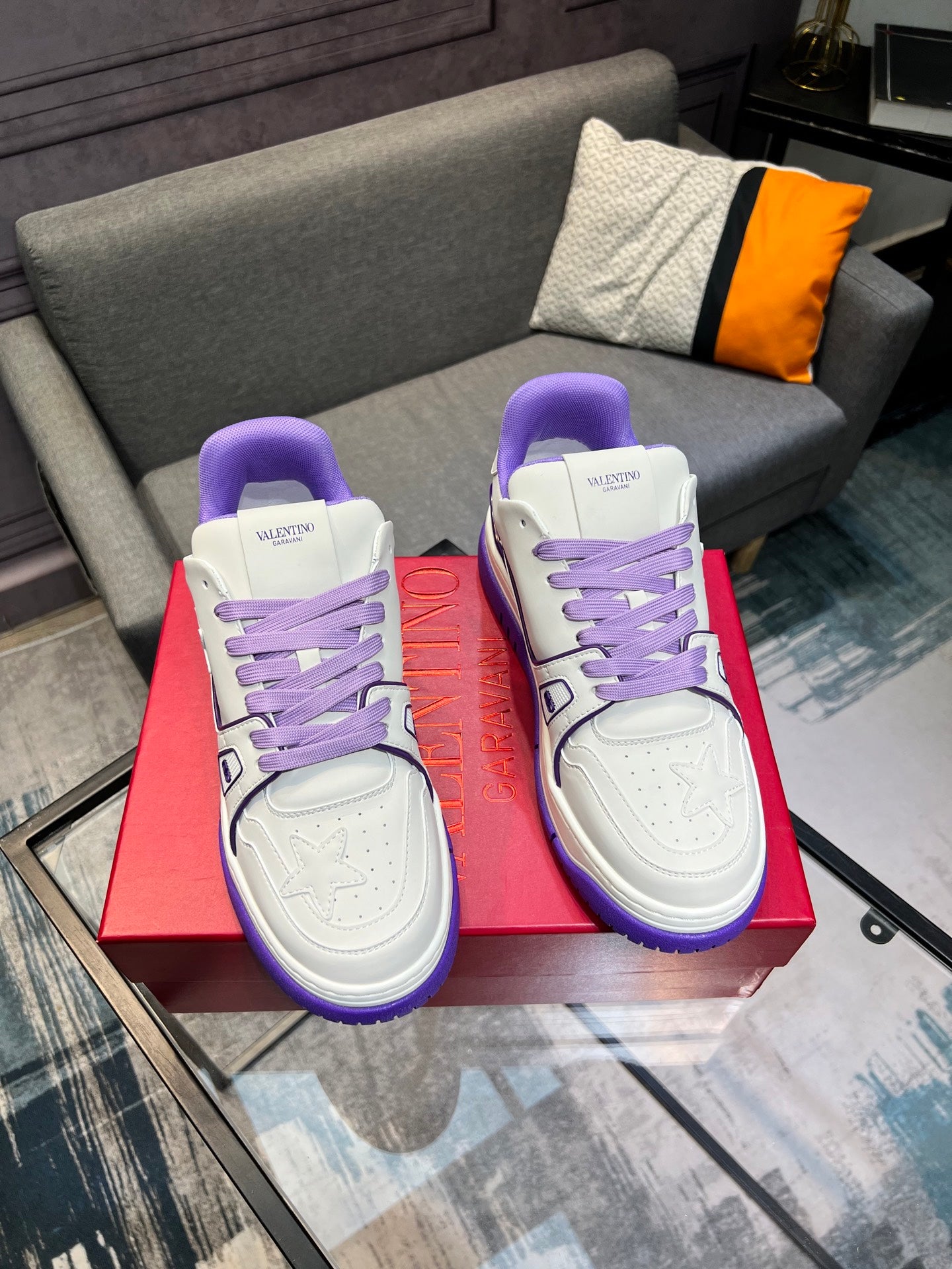 LuxluxHouse Best Quality Shoes Valentino