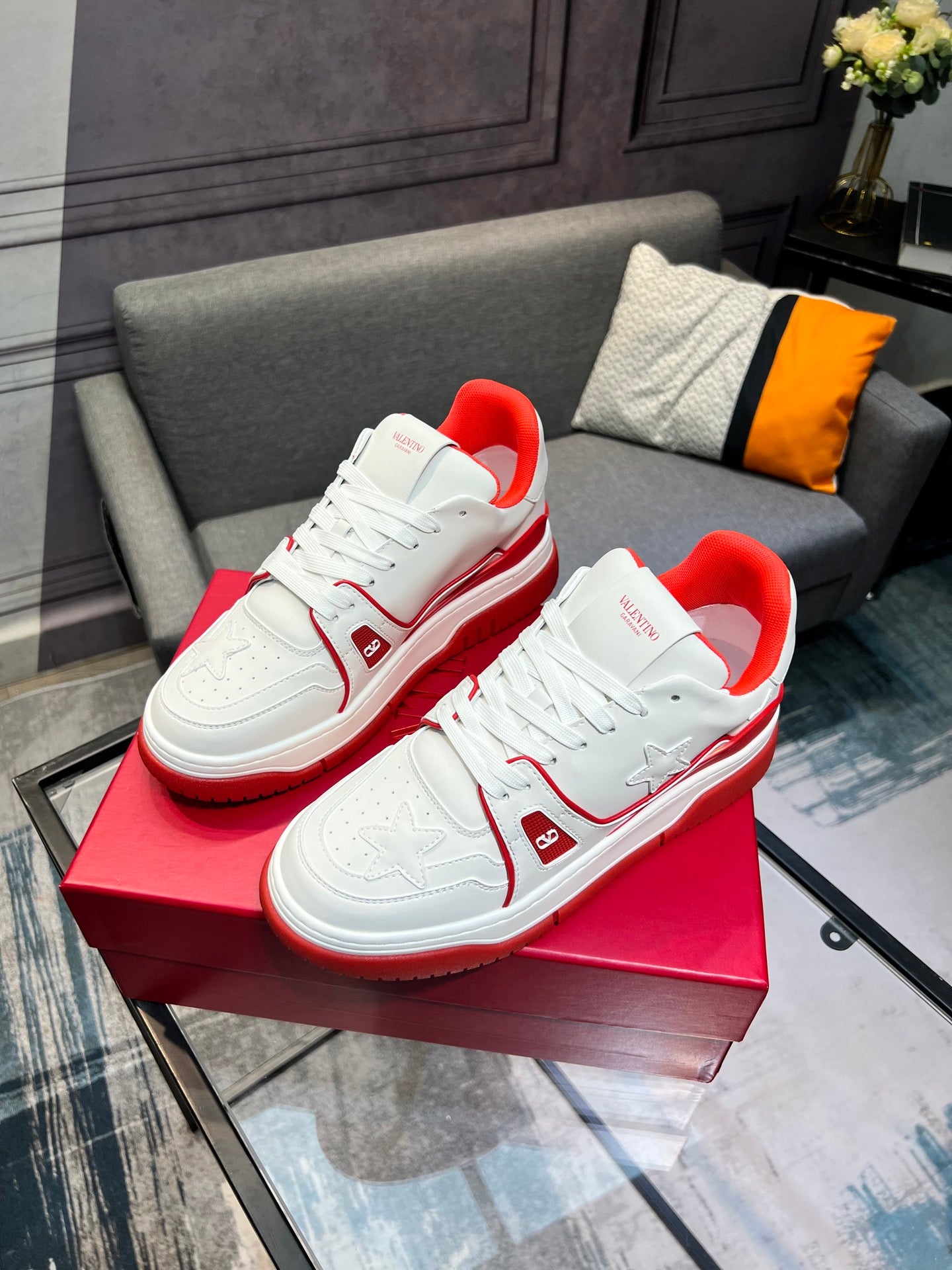 LuxluxHouse Best Quality Shoes Valentino
