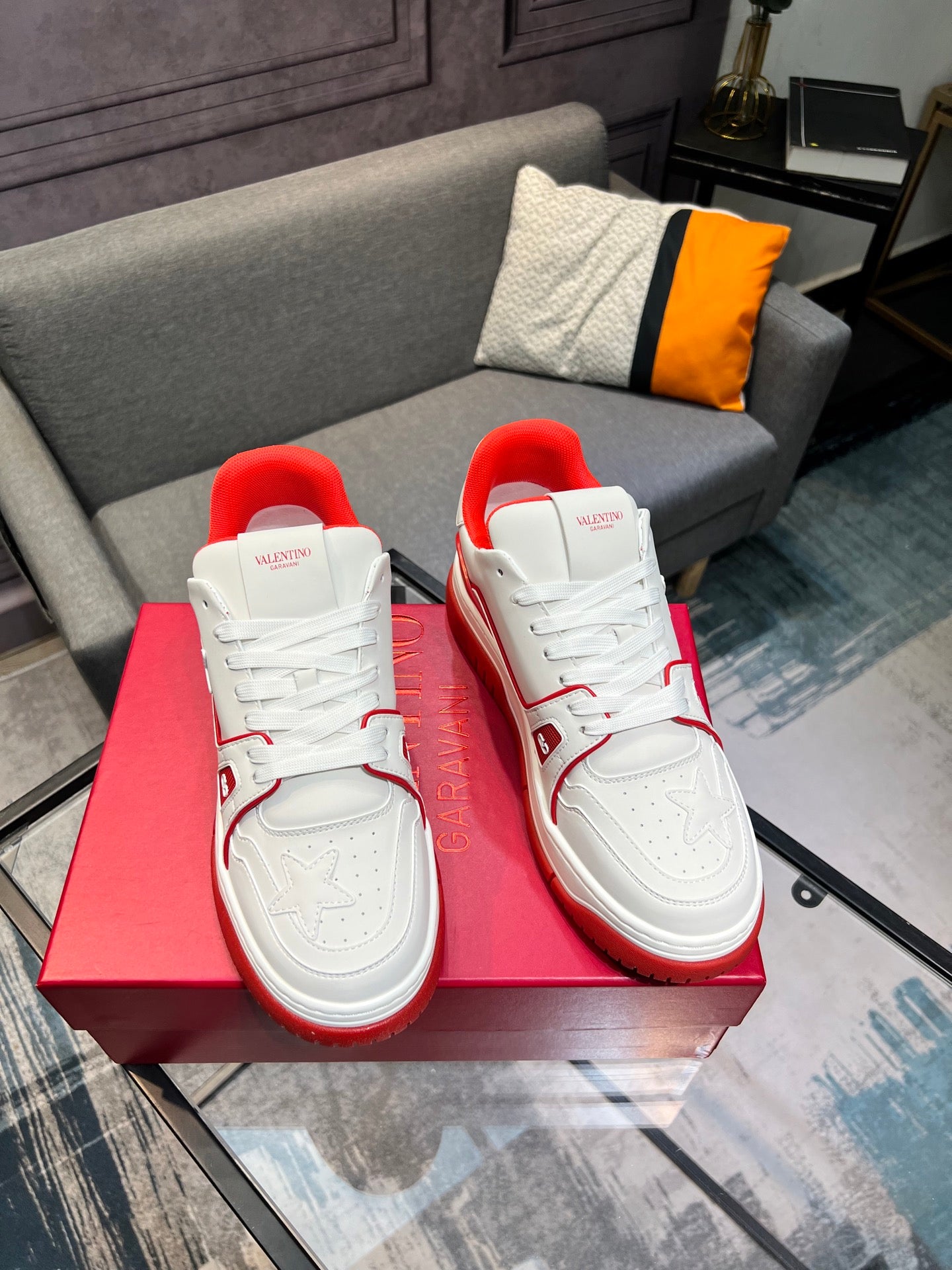 LuxluxHouse Best Quality Shoes Valentino