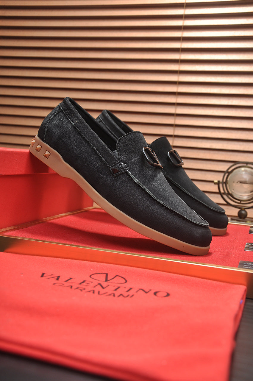 LuxluxHouse Best Quality Shoes Valentino