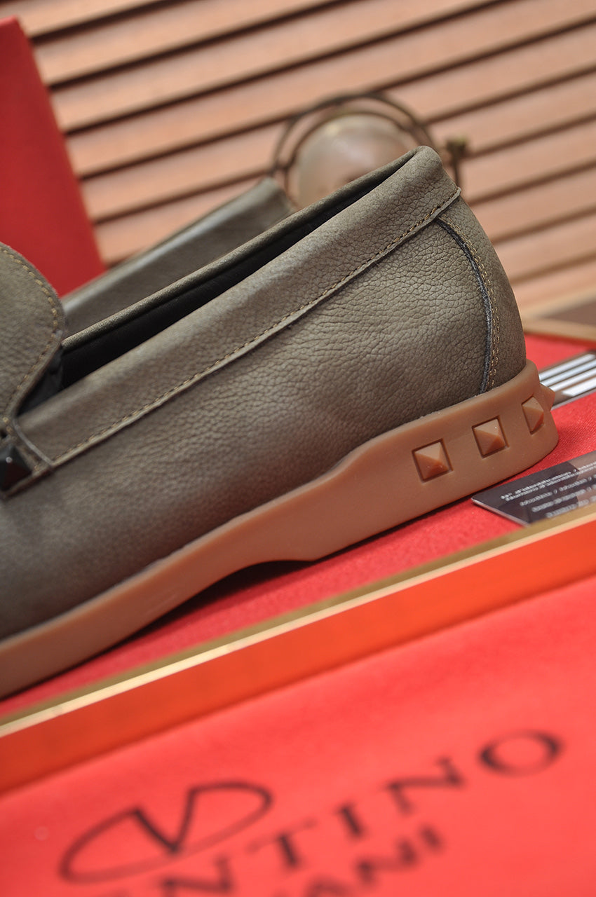LuxluxHouse Best Quality Shoes Valentino
