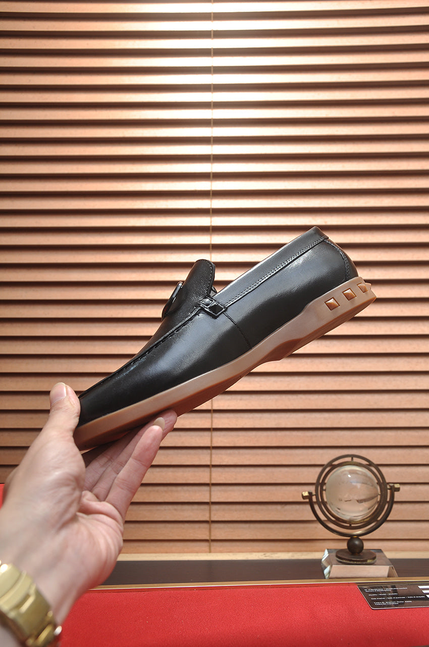 LuxluxHouse Best Quality Shoes Valentino