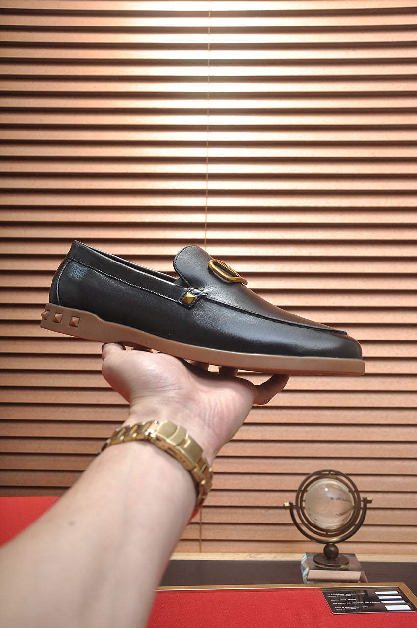 LuxluxHouse Best Quality Shoes Valentino