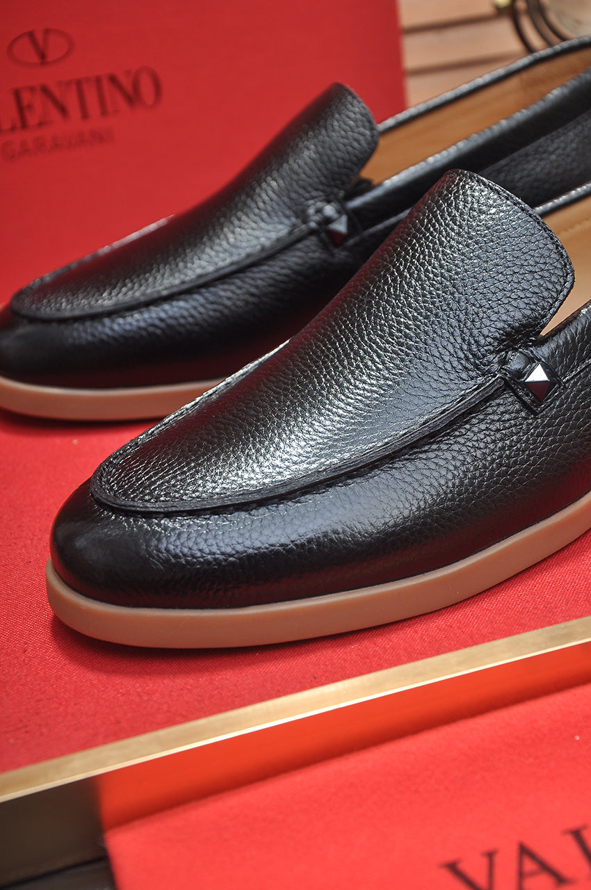 LuxluxHouse Best Quality Shoes Valentino