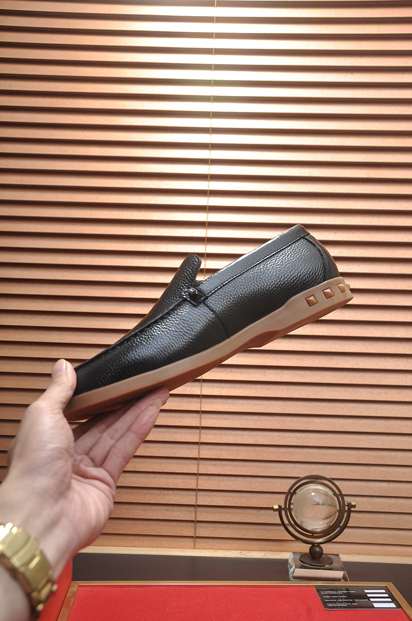 LuxluxHouse Best Quality Shoes Valentino