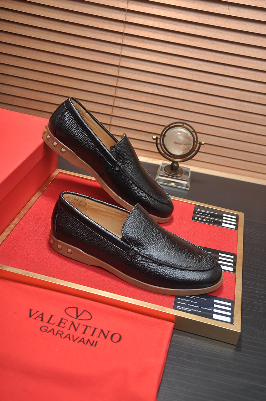 LuxluxHouse Best Quality Shoes Valentino