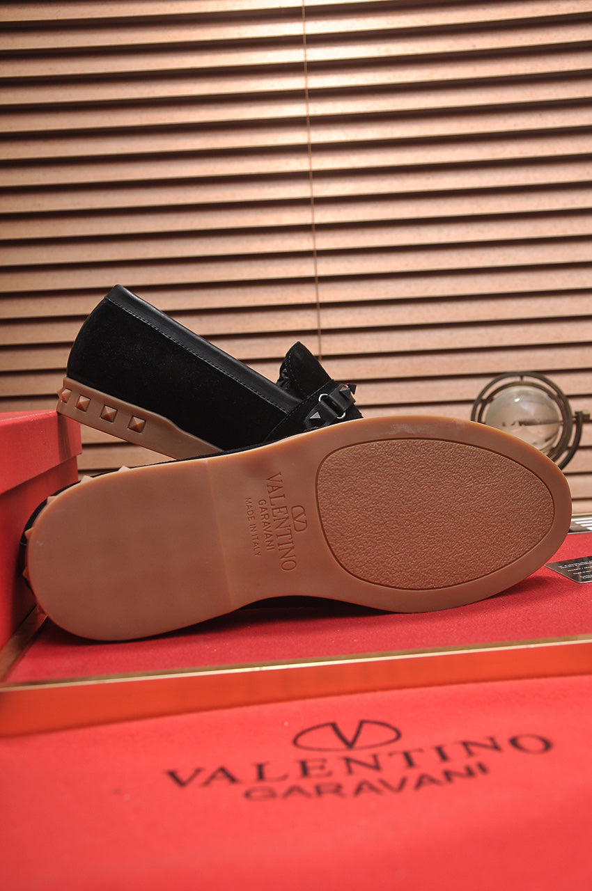 LuxluxHouse Best Quality Shoes Valentino