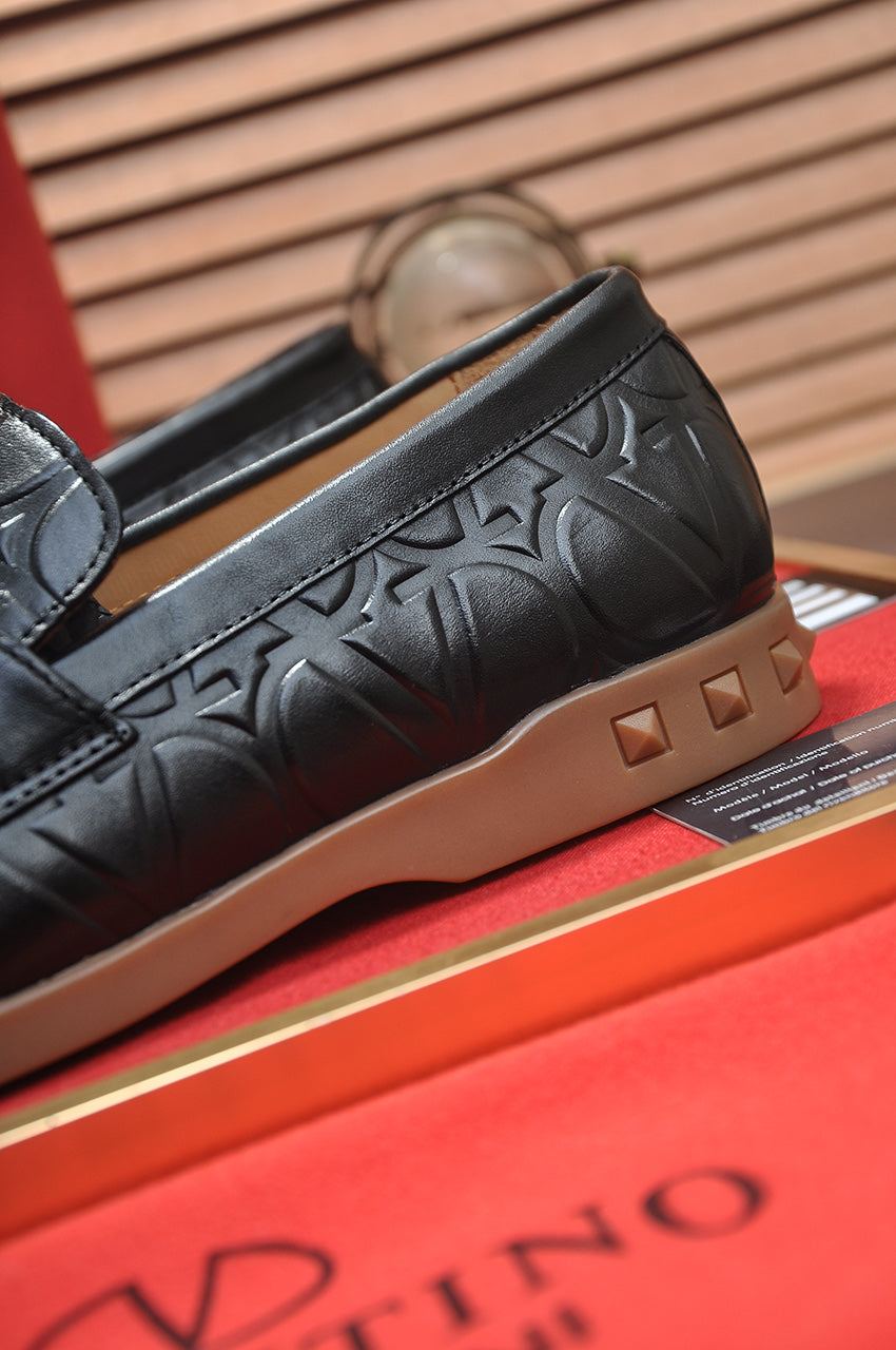 LuxluxHouse Best Quality Shoes Valentino