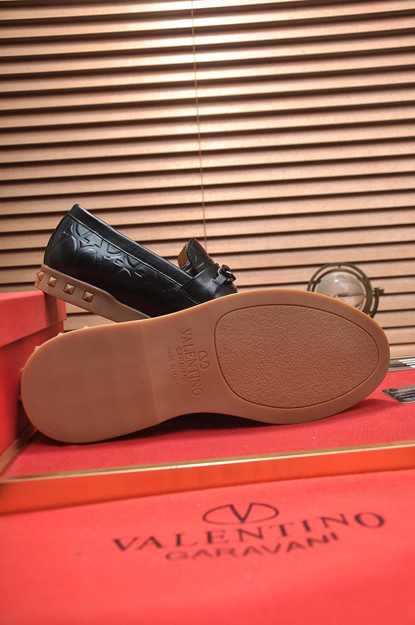 LuxluxHouse Best Quality Shoes Valentino