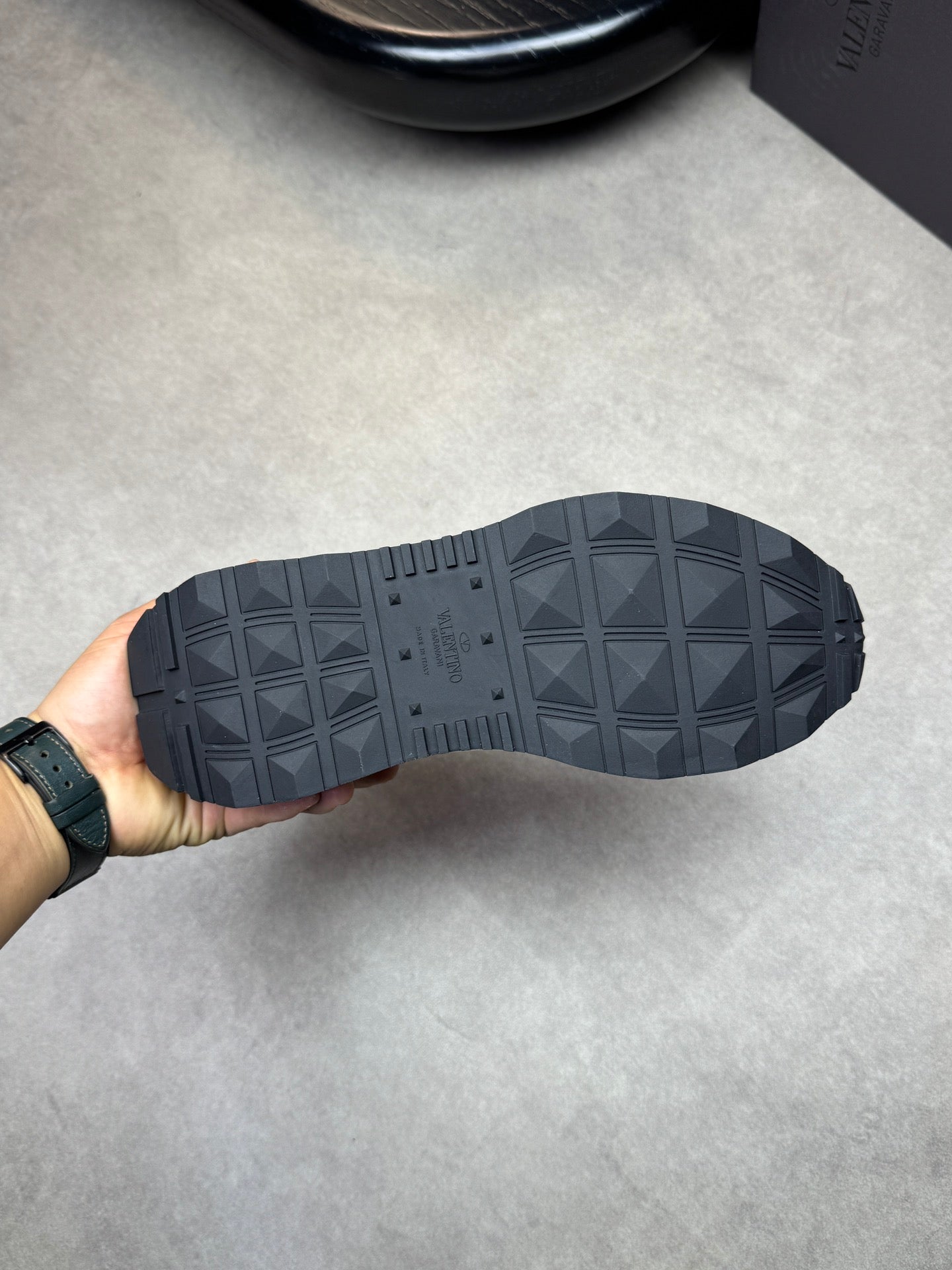 LuxluxHouse Best Quality Shoes Valentino