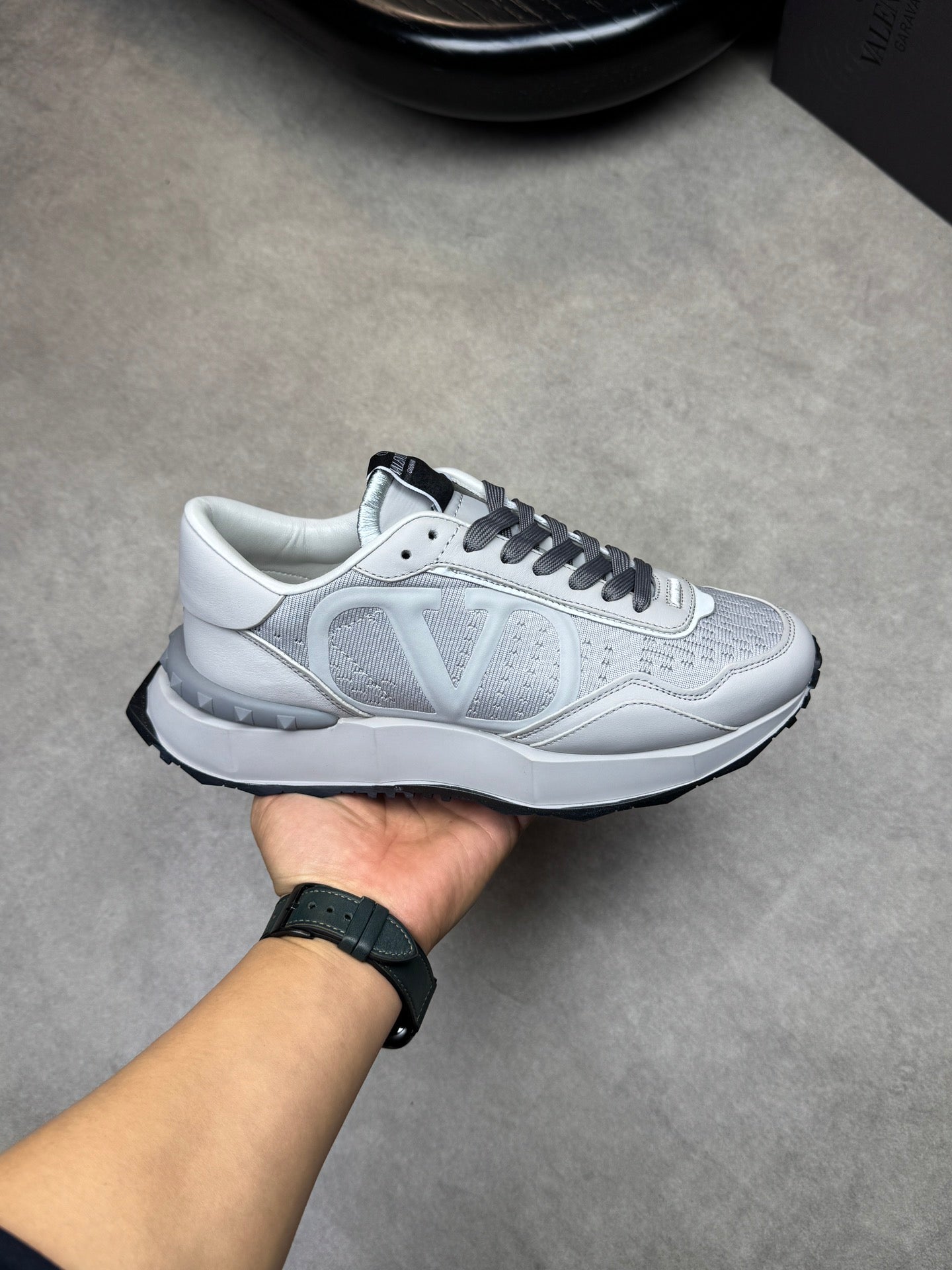 LuxluxHouse Best Quality Shoes Valentino