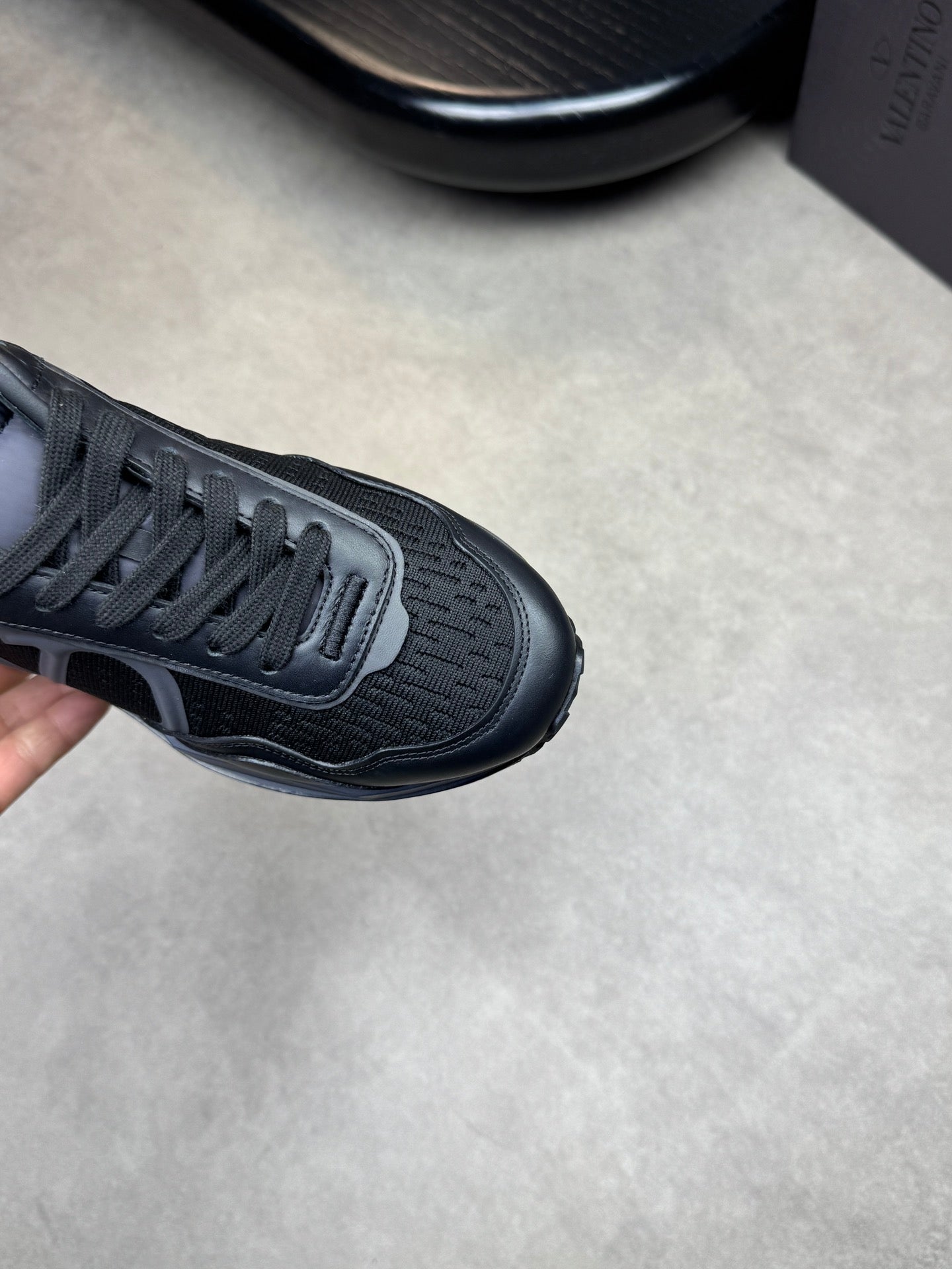 LuxluxHouse Best Quality Shoes Valentino