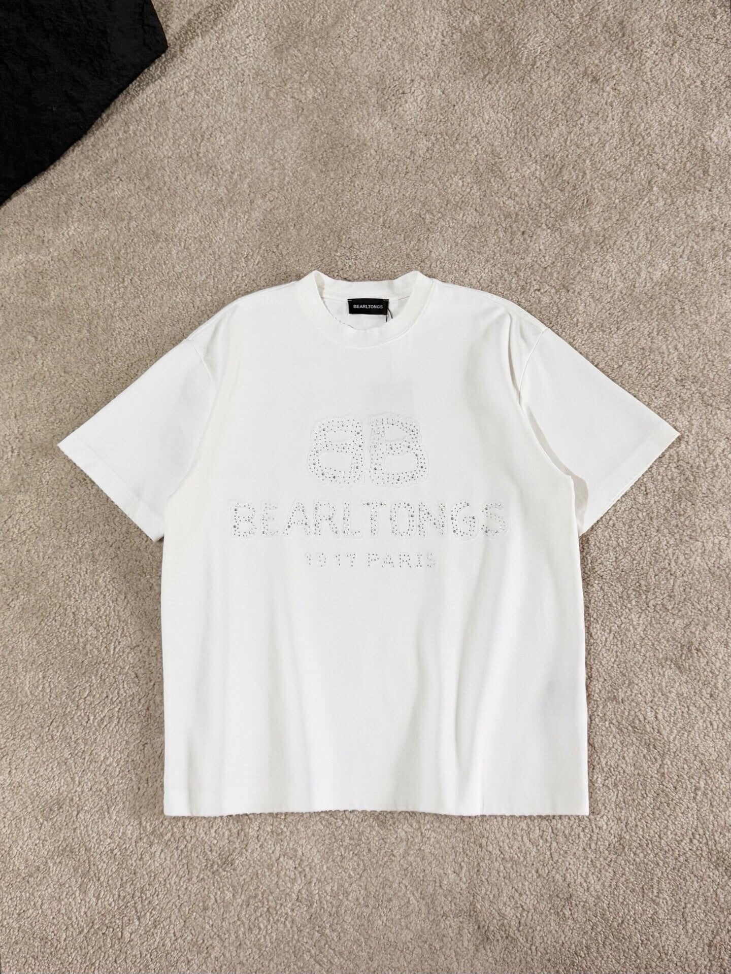 LuxluxHouse Best Quality Clothes T-shirt Chanel & Maison Margiela