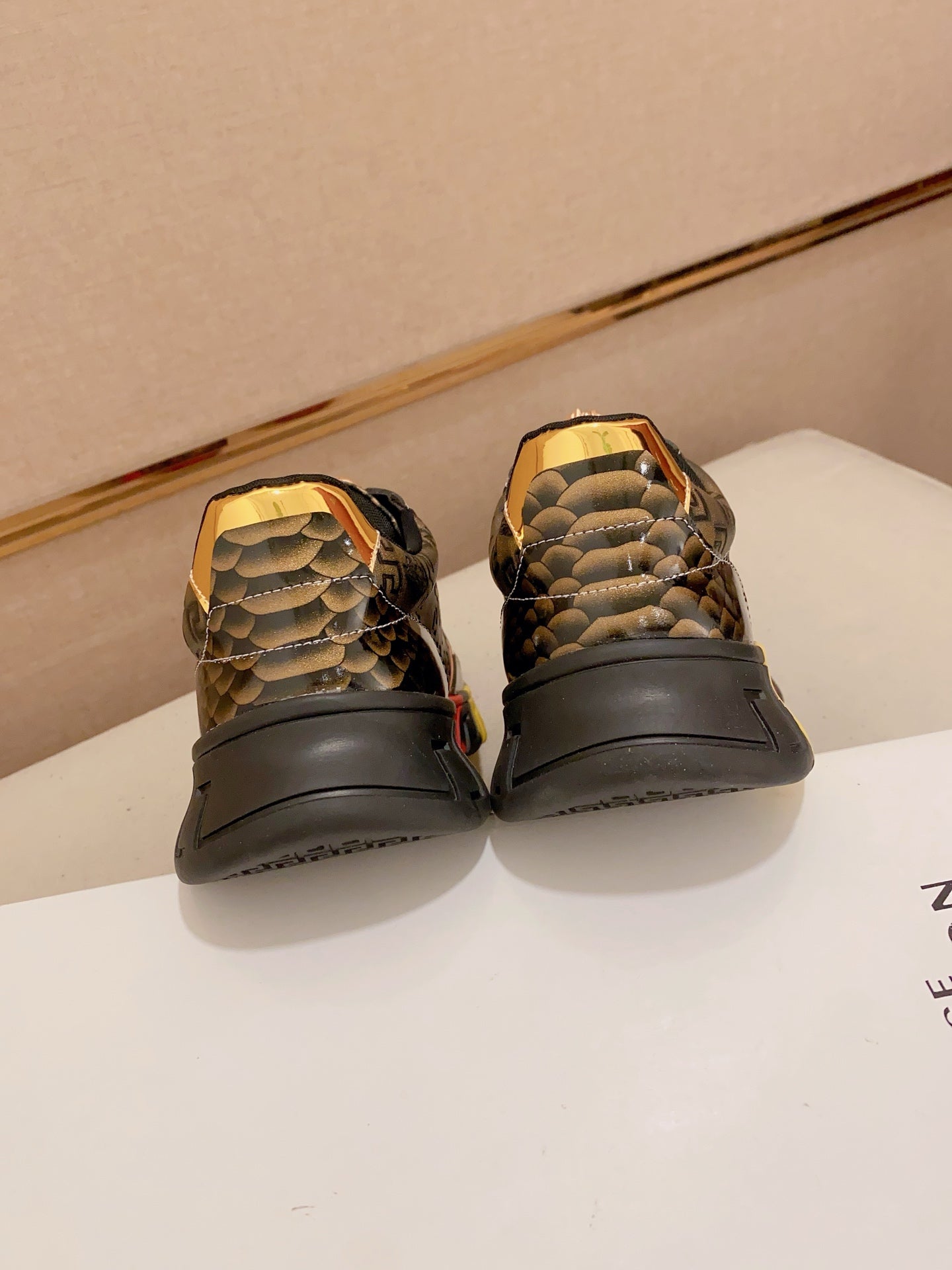 LuxluxHouse Best Quality Shoes Versace