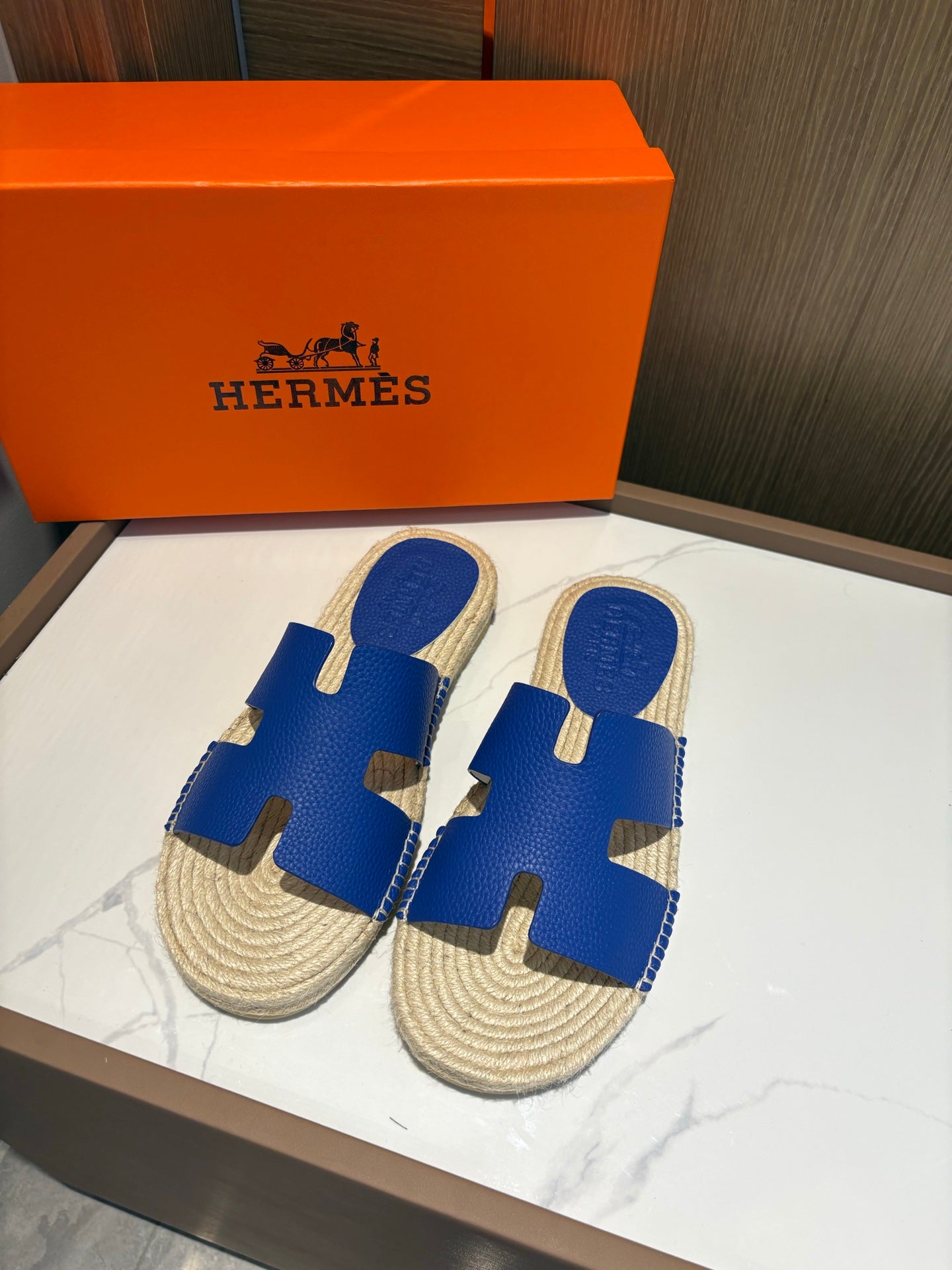 LuxluxHouse Best Quality Sandals Hermes