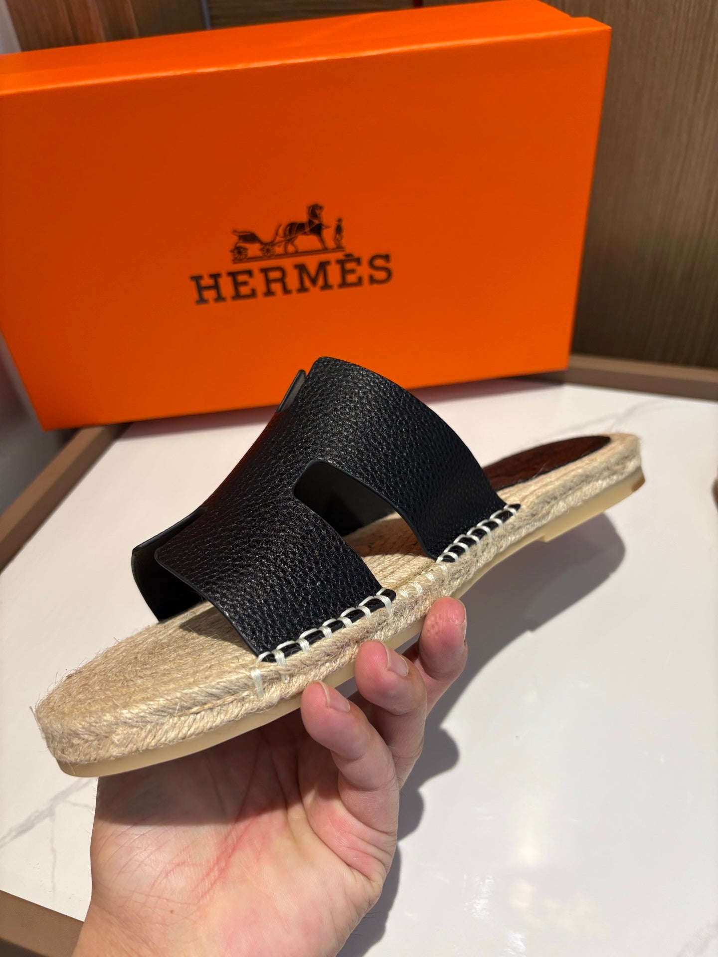 LuxluxHouse Best Quality Sandals Hermes