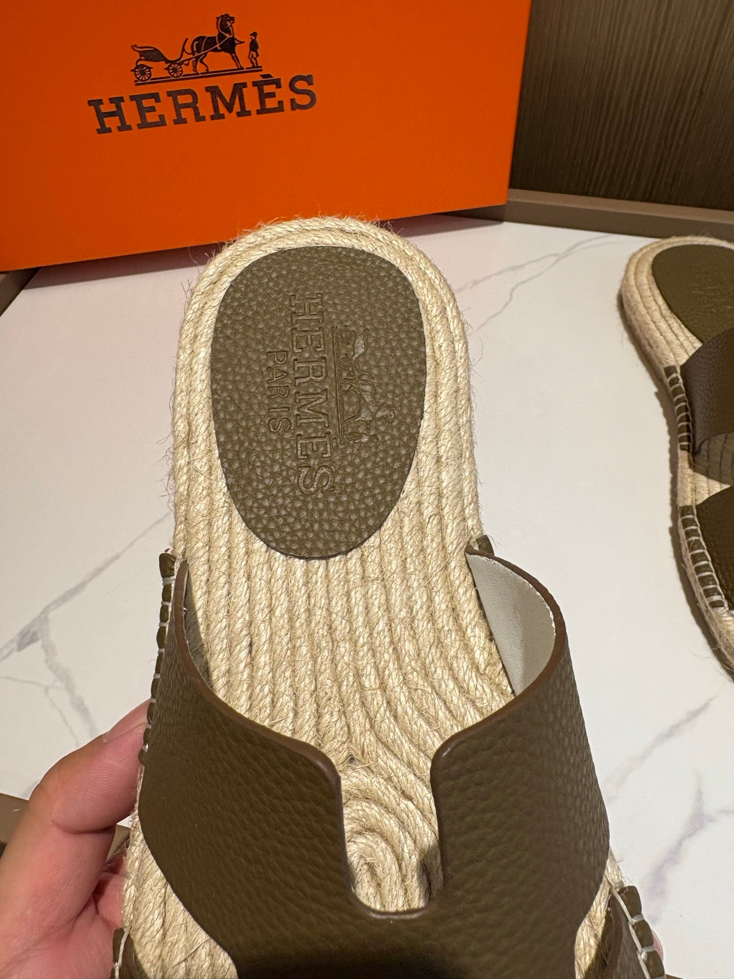 LuxluxHouse Best Quality Sandals Hermes