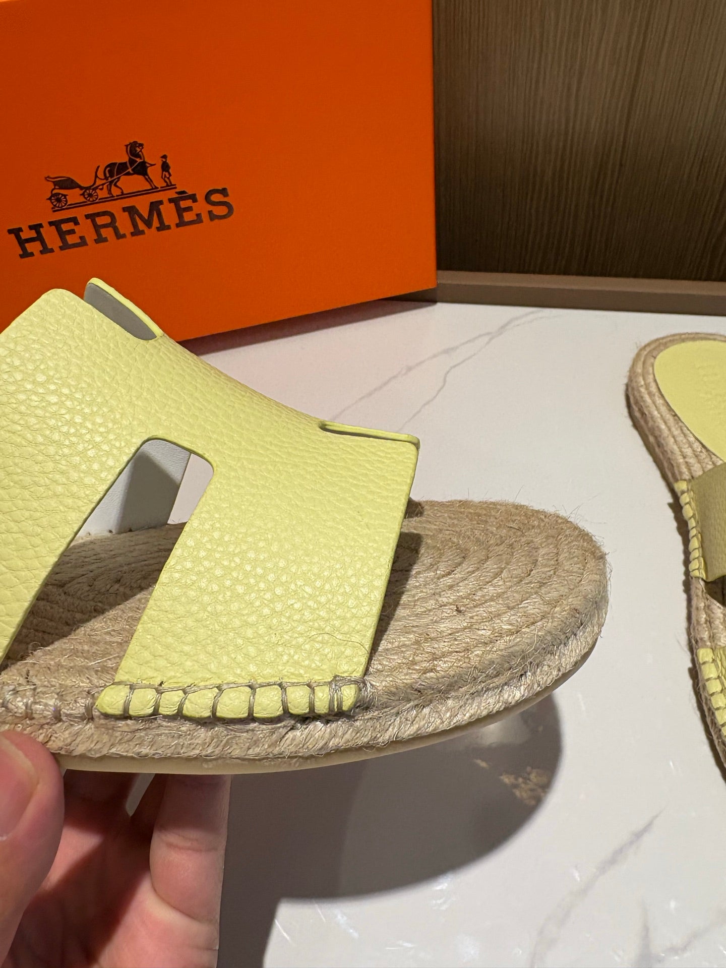 LuxluxHouse Best Quality Sandals Hermes
